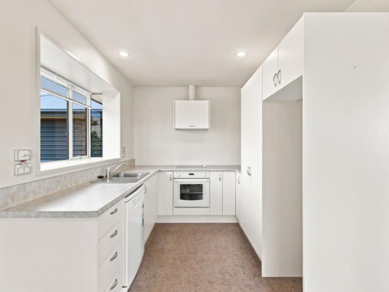 6-seadown-crescent-amberley