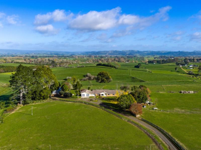 102-gillard-road-ngahinapouri