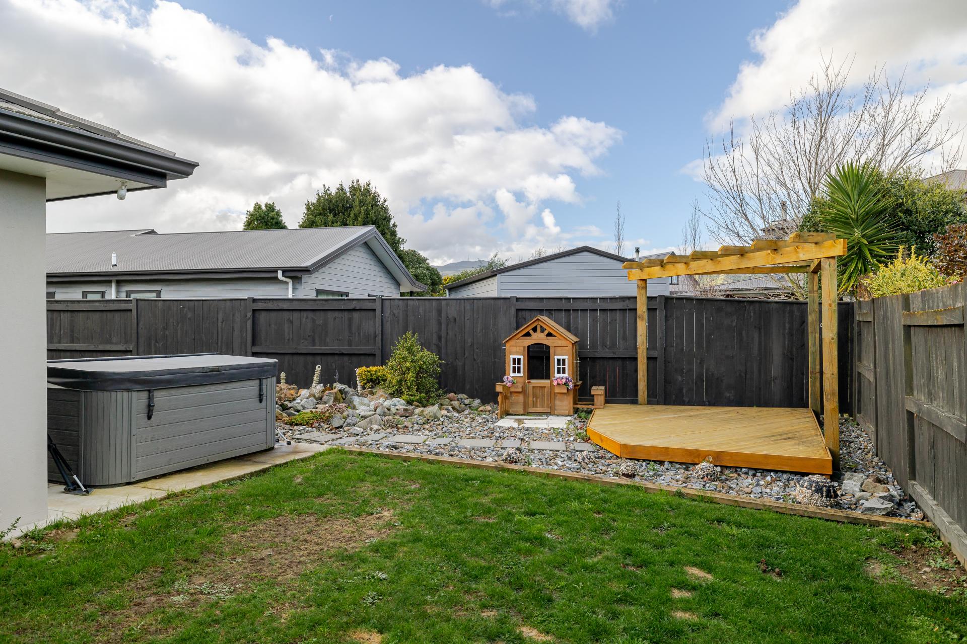 12 Peckham Lane, Ashhurst