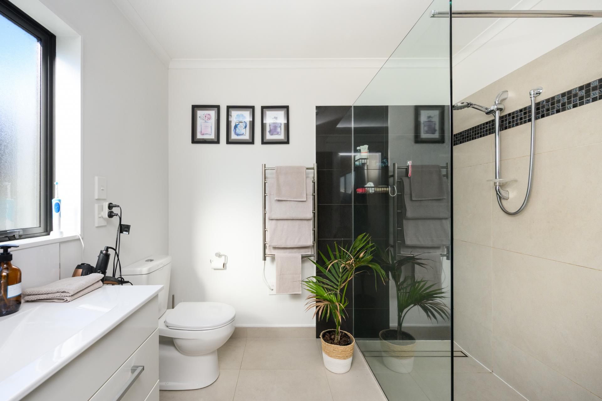 78 Keeling Street, West End