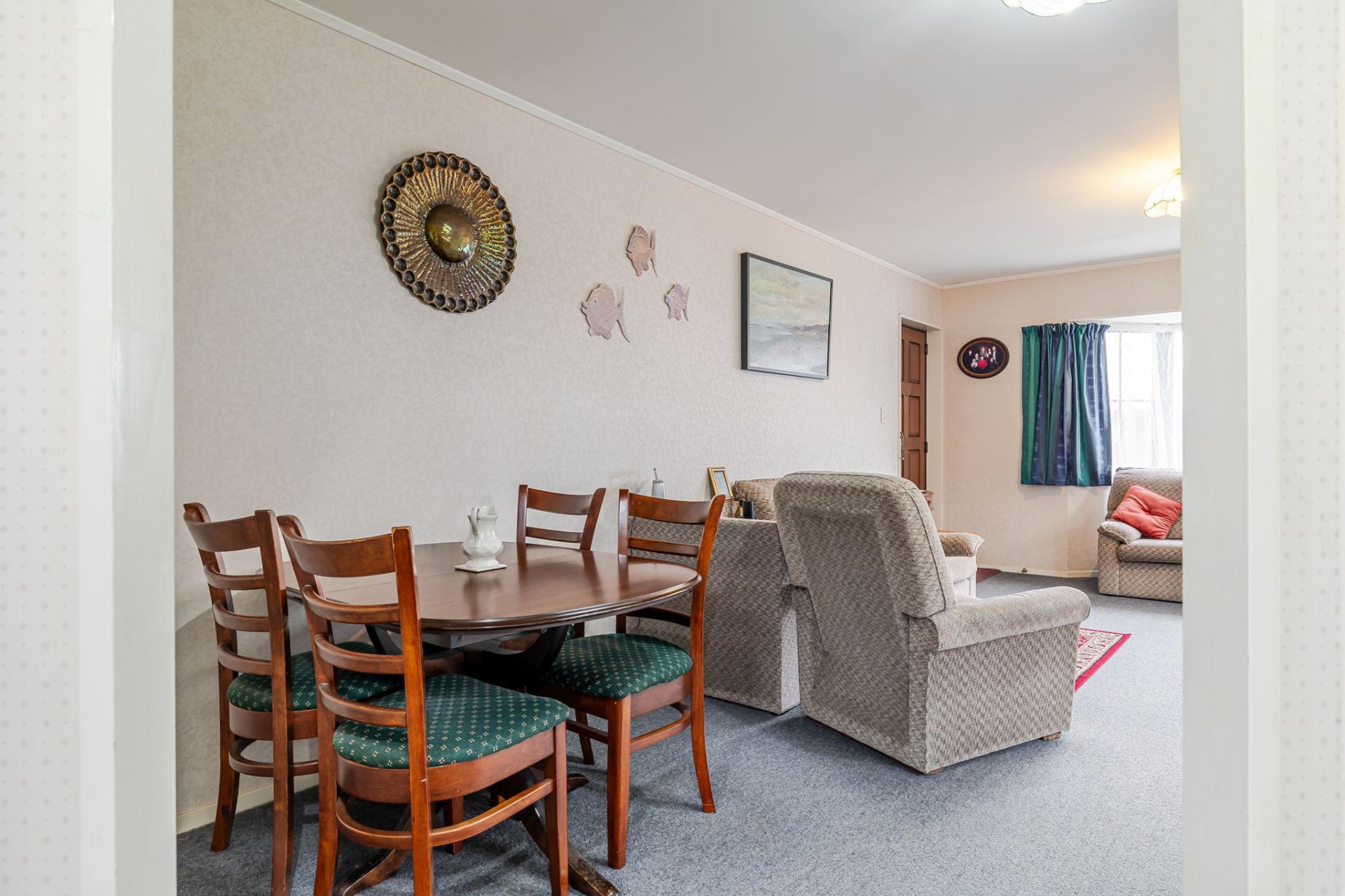 1 Pinedale Parade, Milson