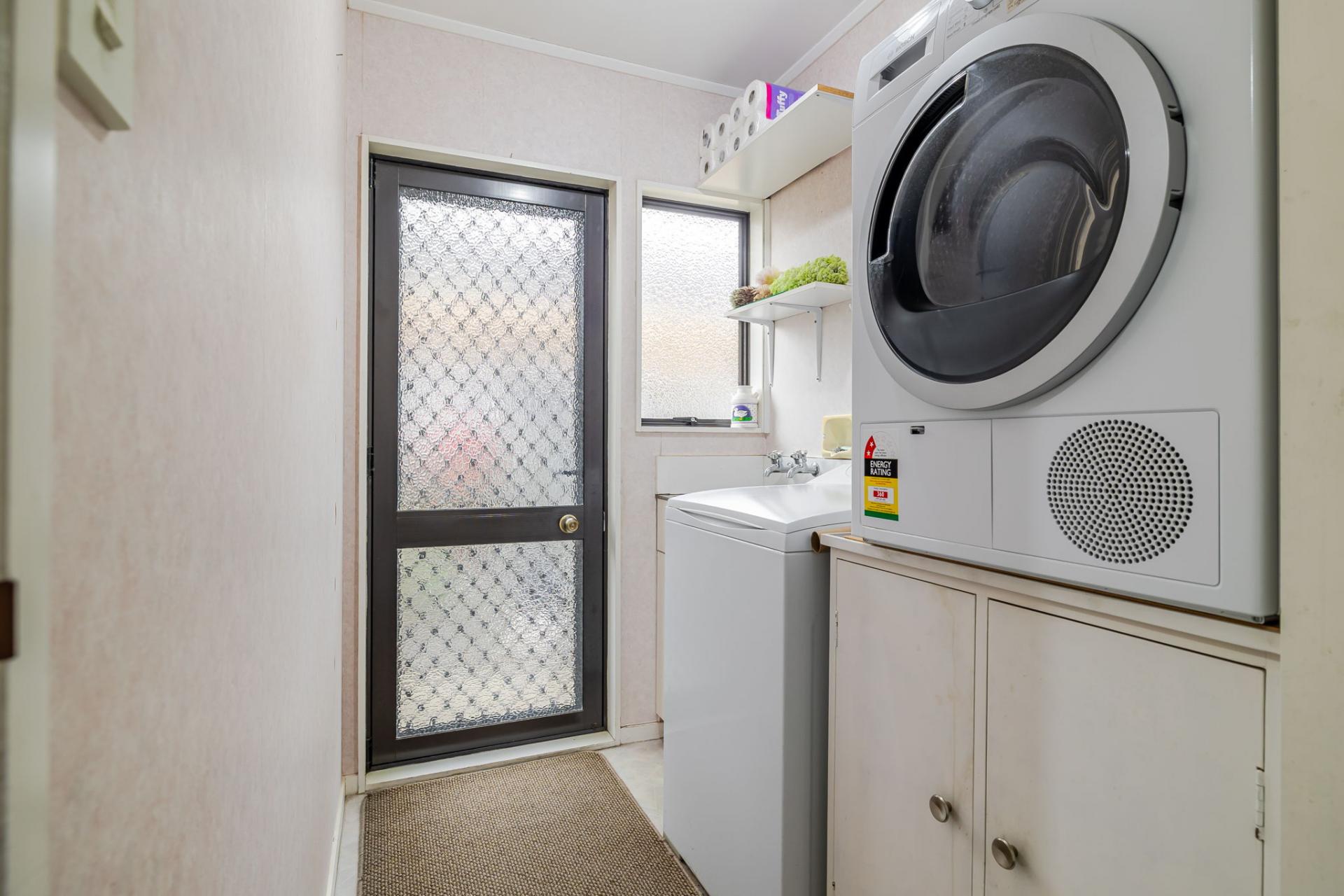 1 Pinedale Parade, Milson