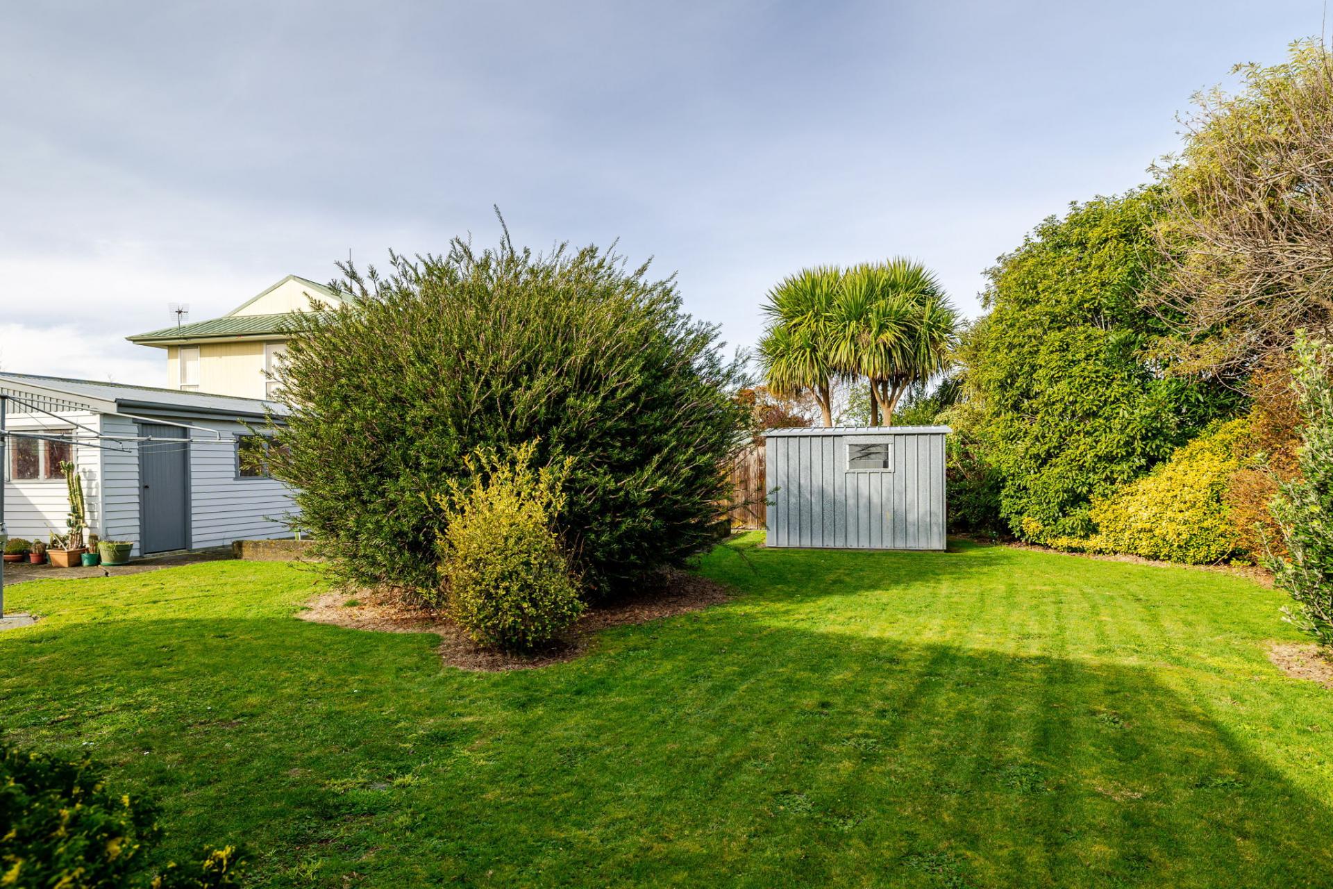 21 John F Kennedy Drive, Milson