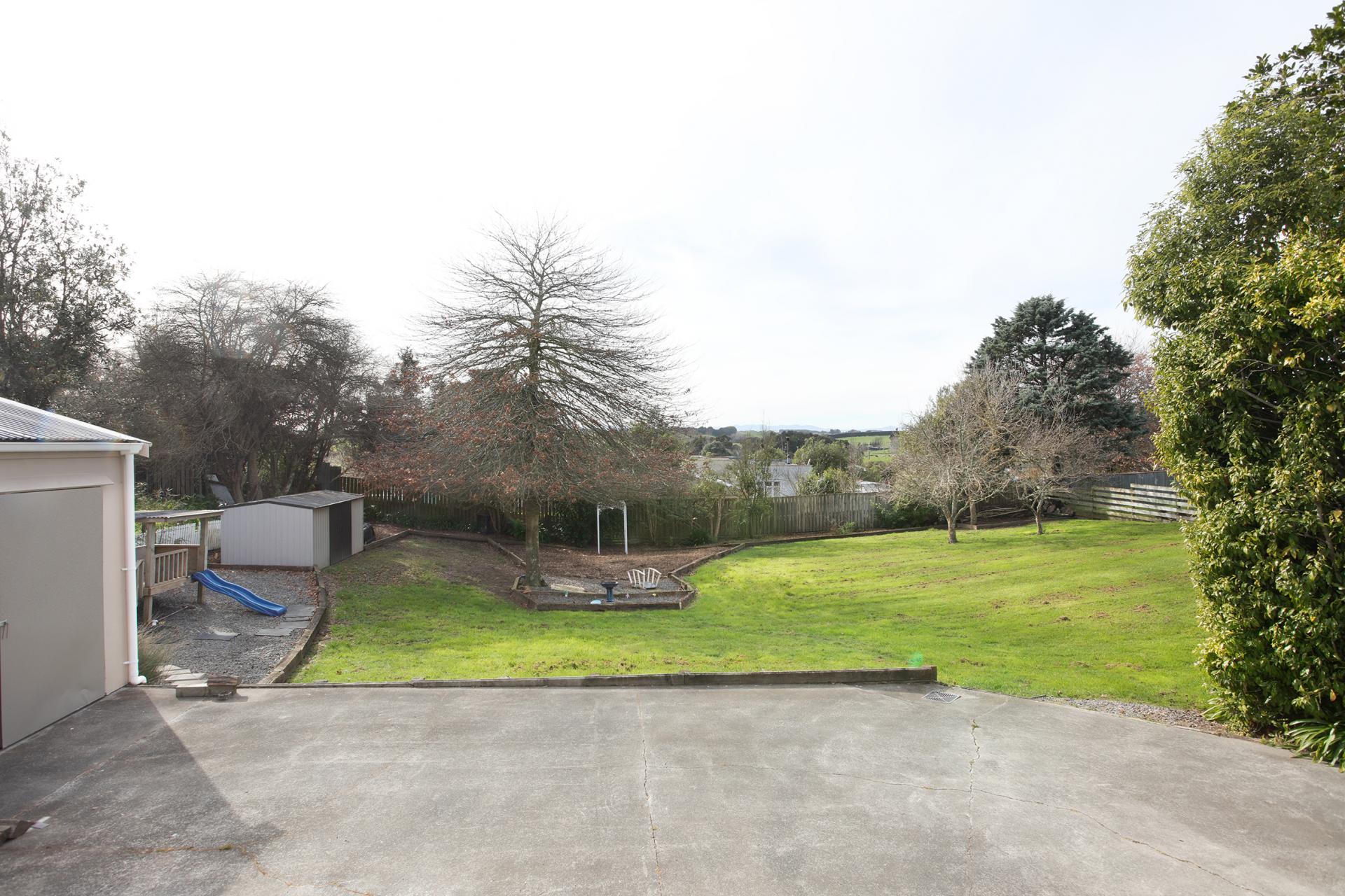 110 Hastings Street, Halcombe