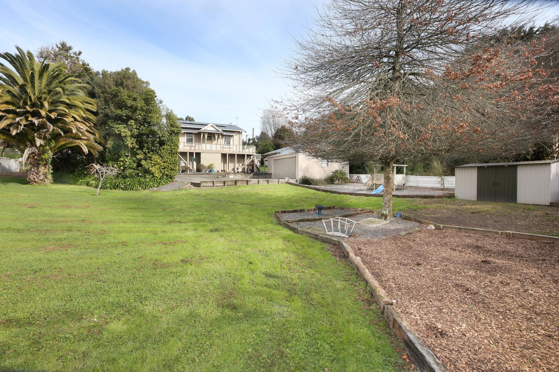 110 Hastings Street, Halcombe