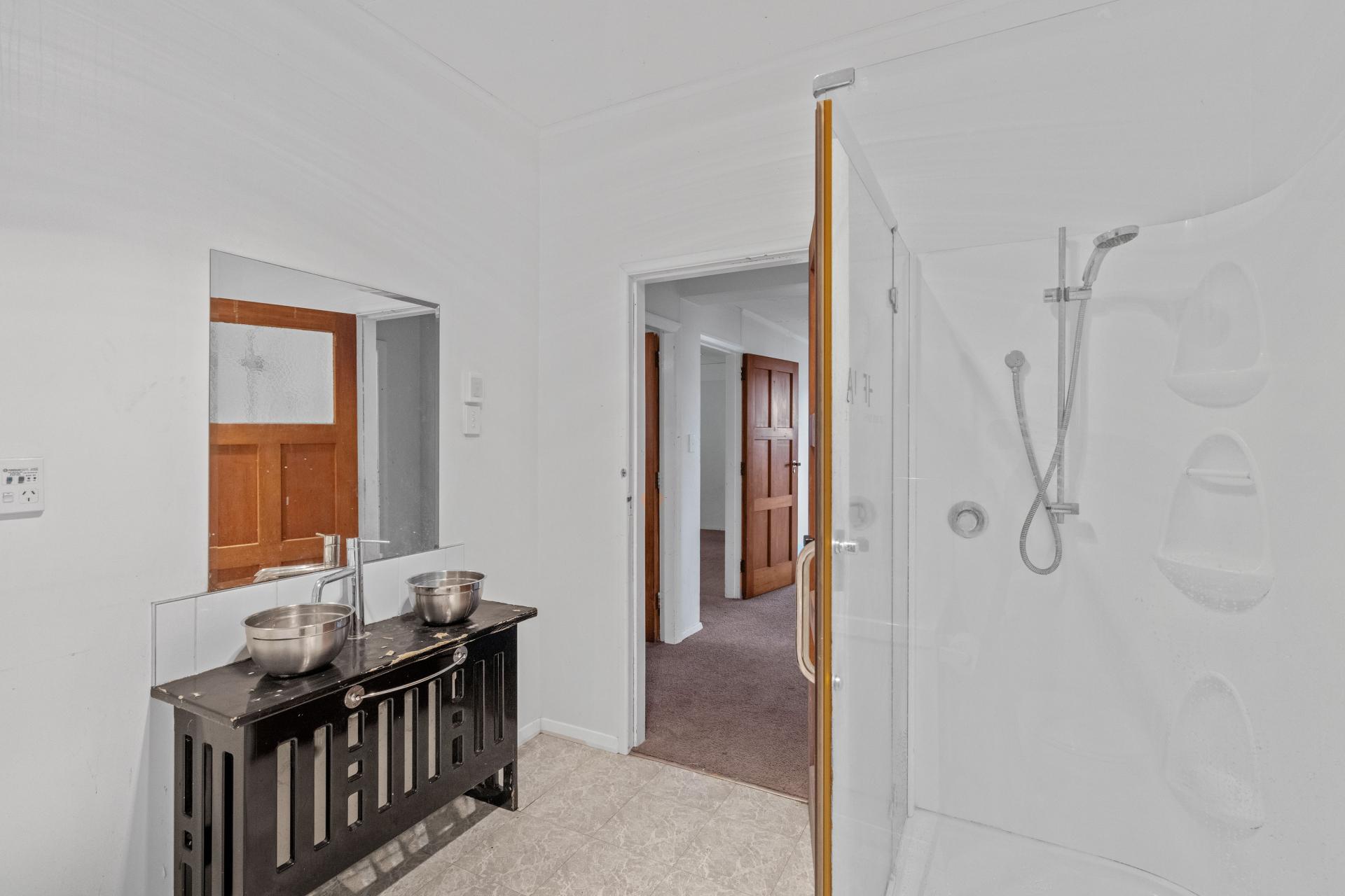 76 Cambridge Street, Levin