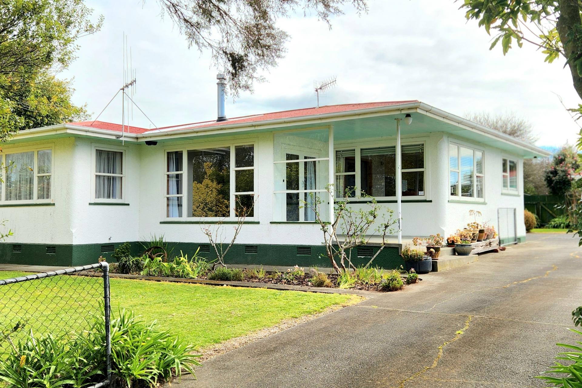 182 Awahuri Feilding Road, Feilding