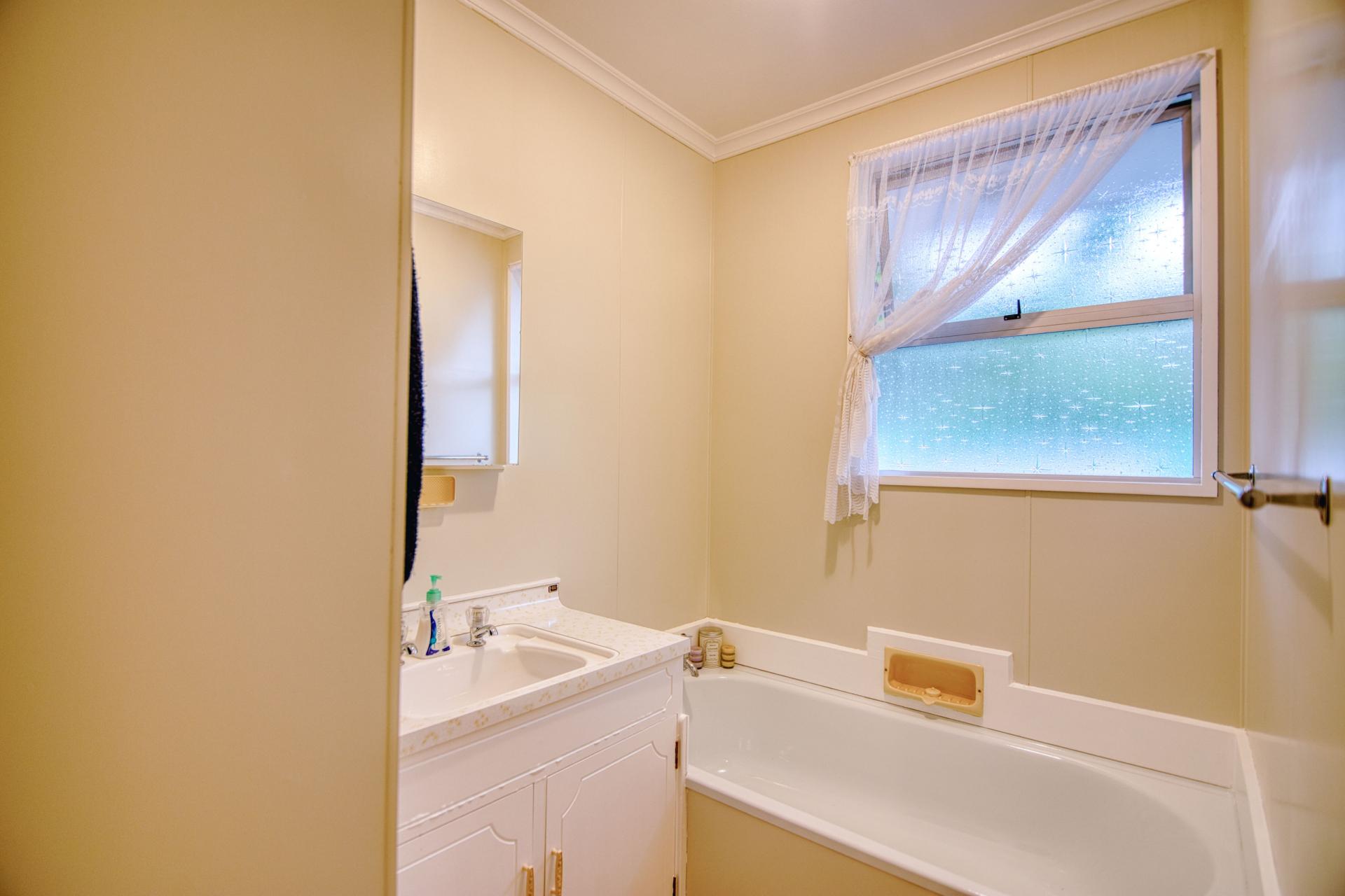 Unit 1, 290 Ruahine Street, Terrace End