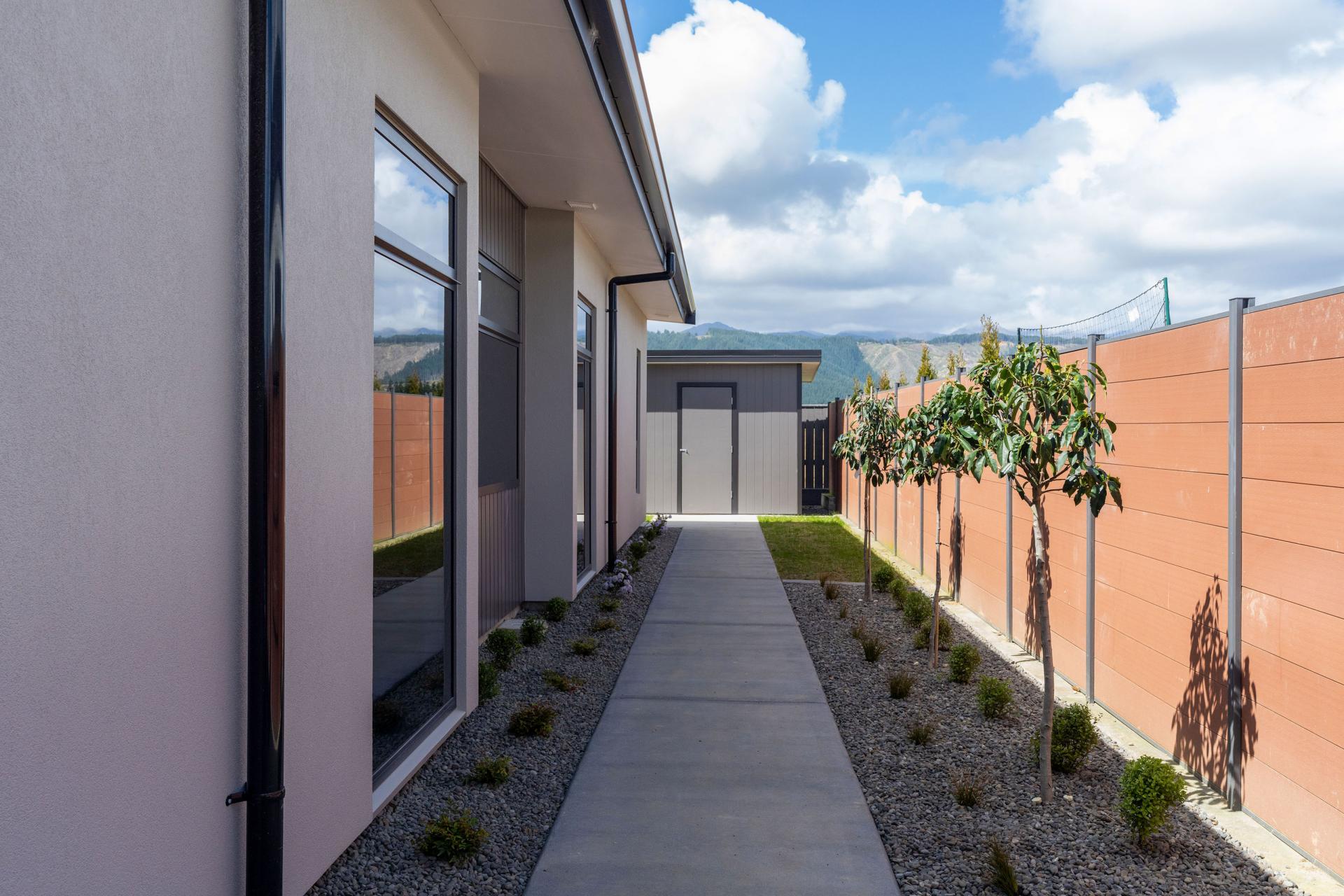 26 Phoenix Palms Grove, Levin