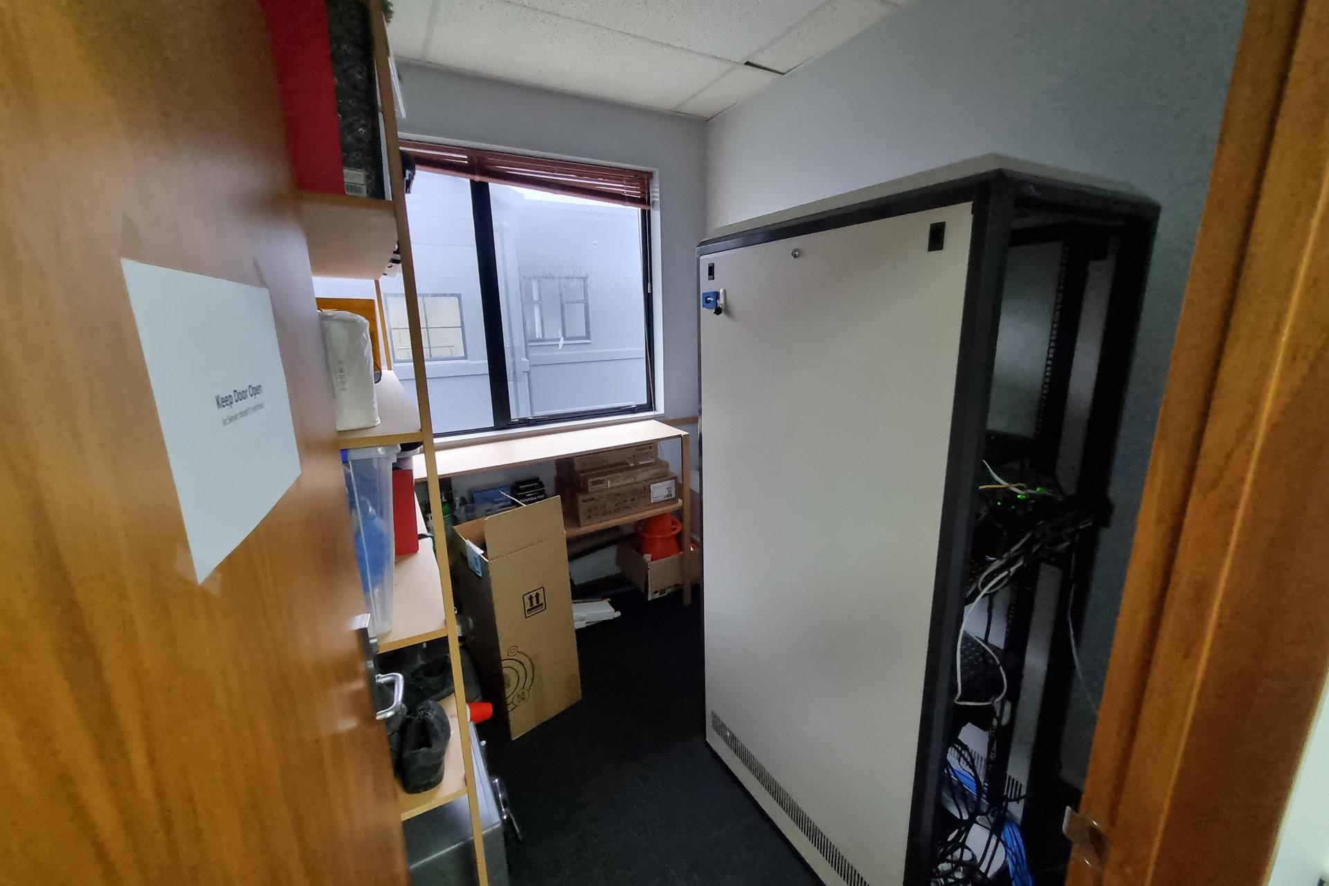 Unit 2, 234 Broadway Ave, City Centre