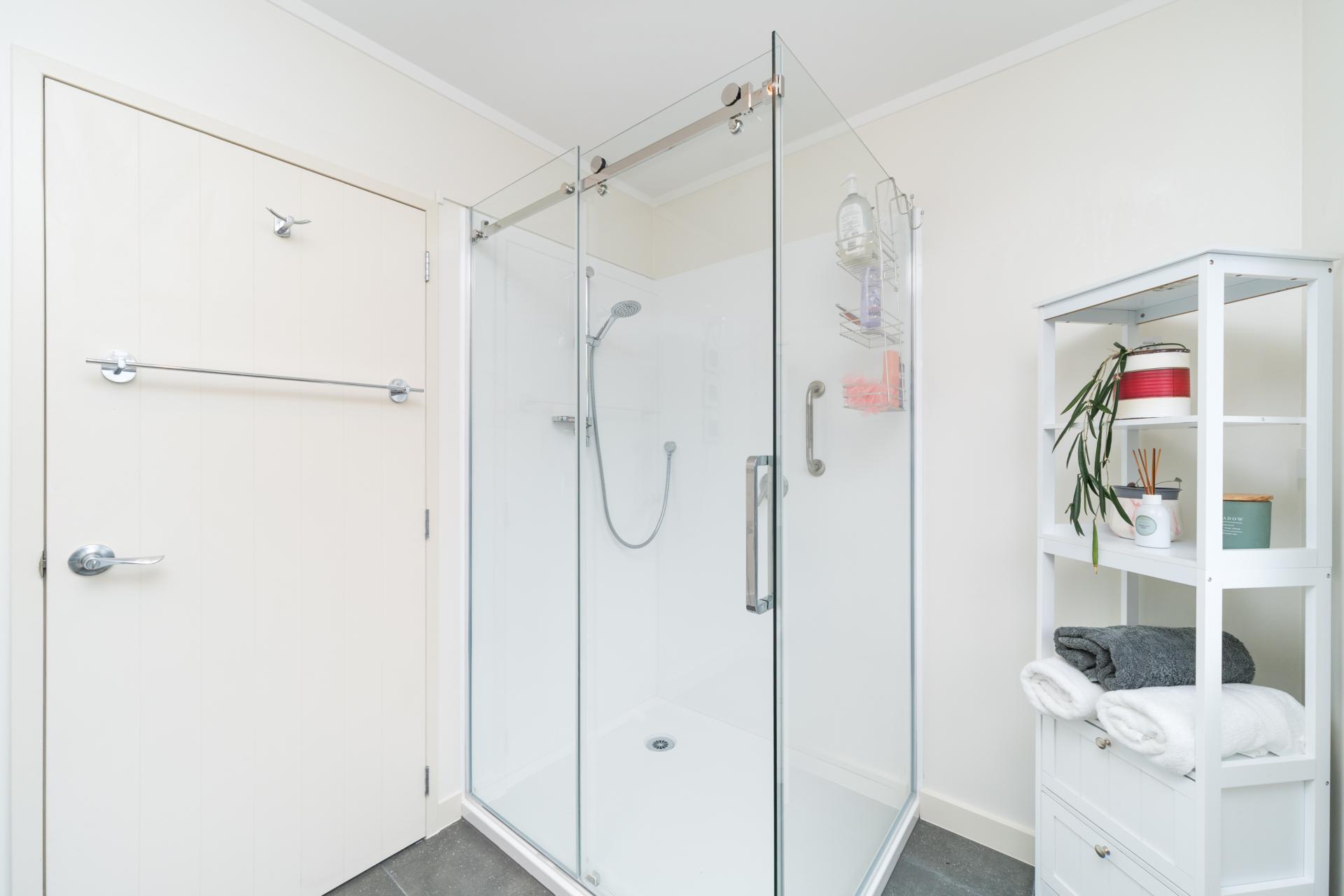 14C Rata Street, Roslyn