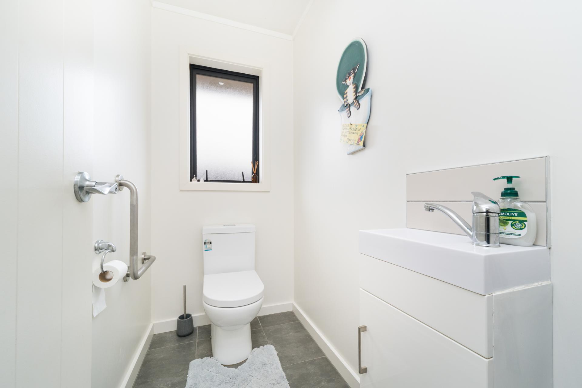 14C Rata Street, Roslyn
