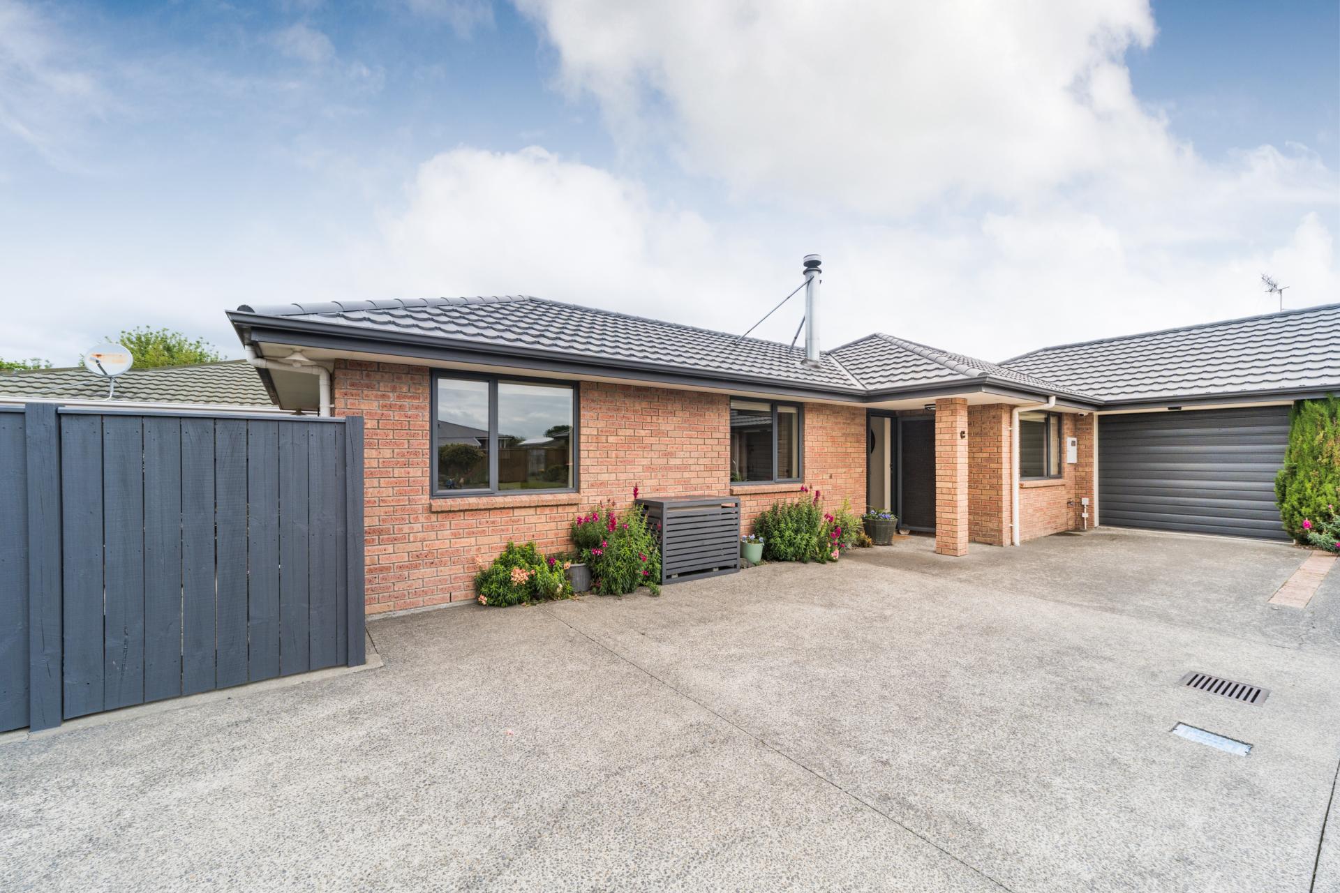 14C Rata Street, Roslyn