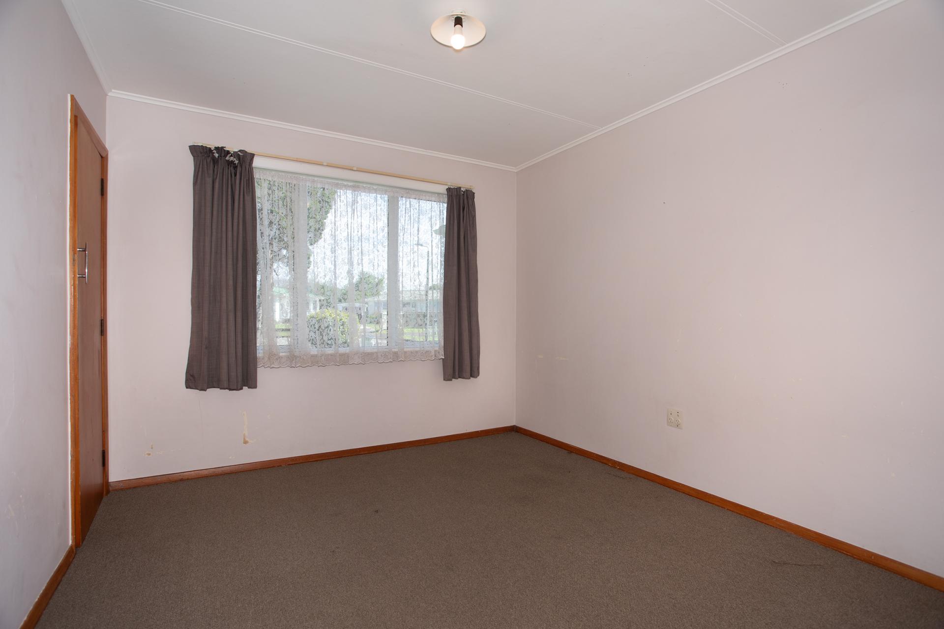 14 Freyberg Street, Feilding