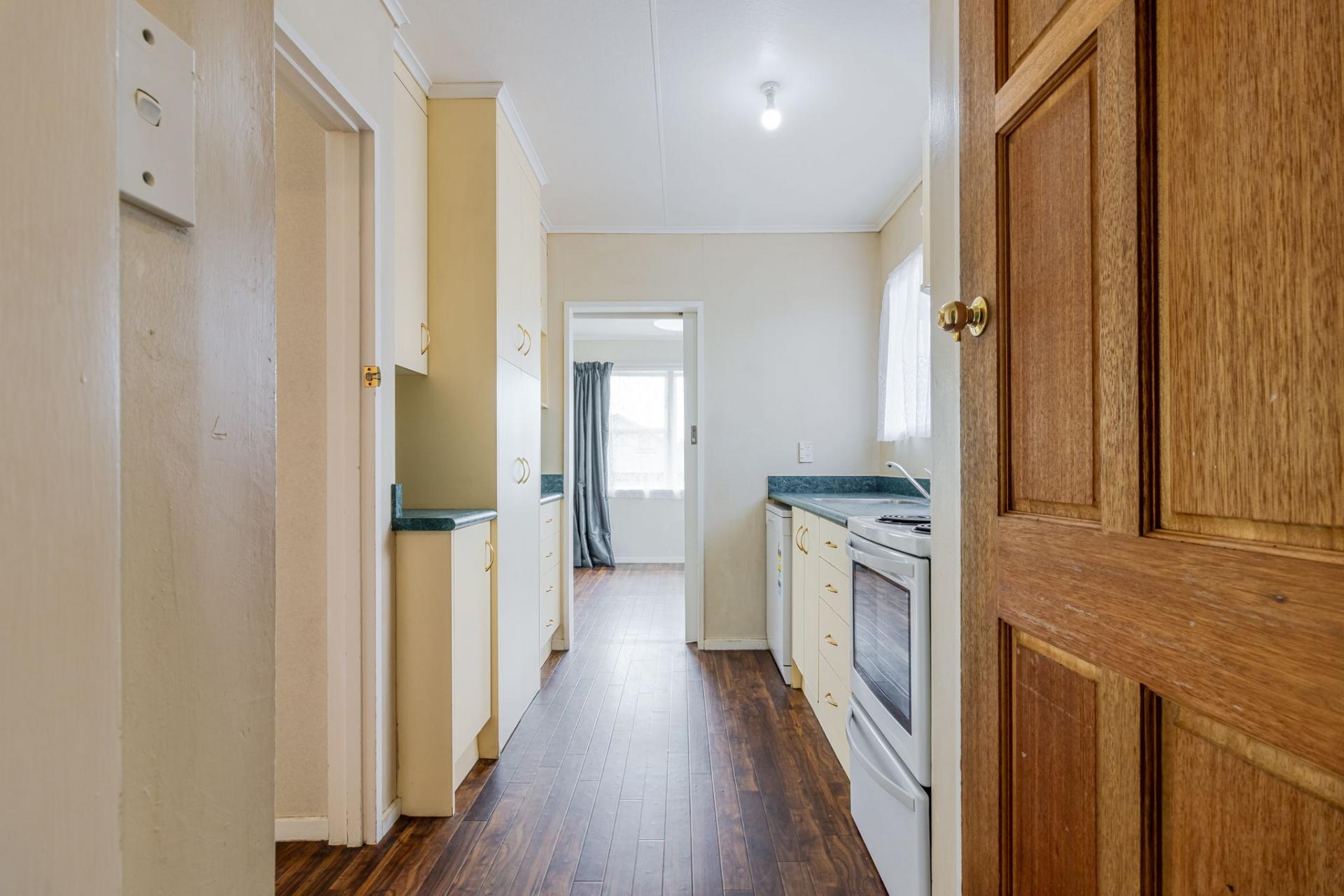 18 Abraham Crescent, Milson