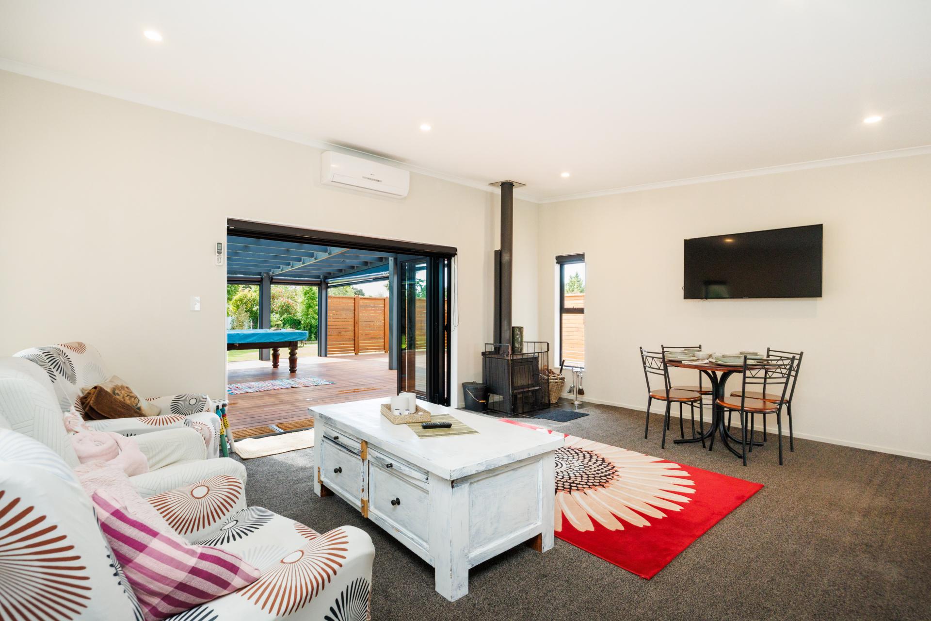 10 Stout Street, Shannon