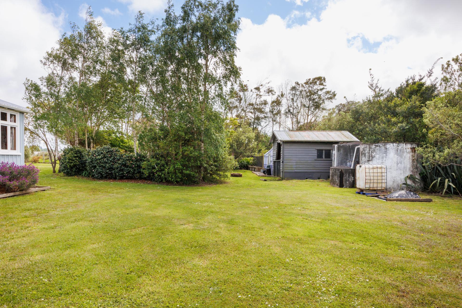 901 State Highway 1, Marton