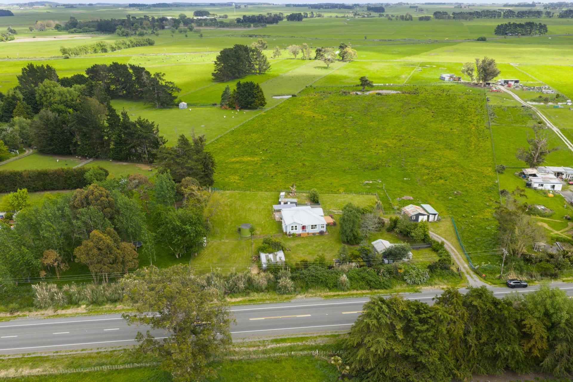 901 State Highway 1, Marton