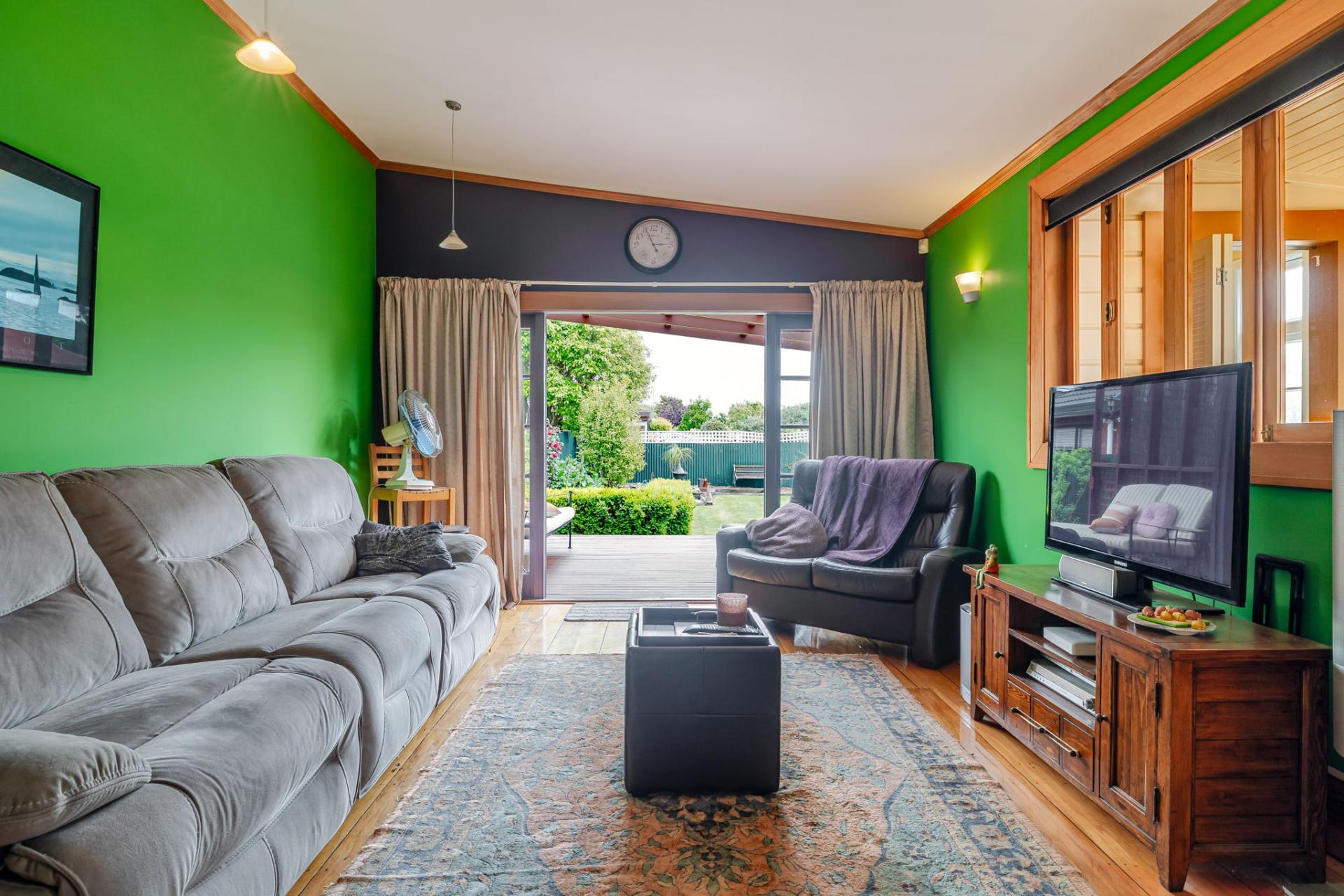 6 Pascal Street, Palmerston North 