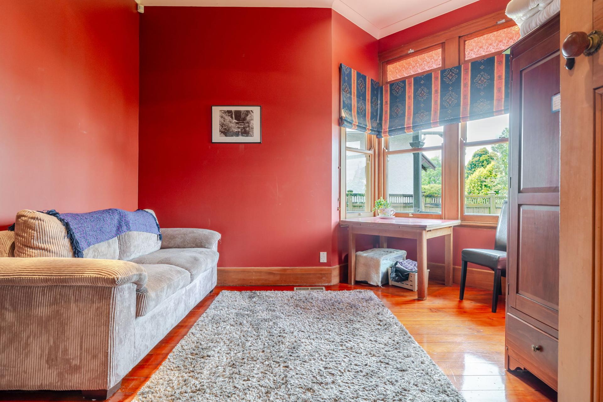 6 Pascal Street, Palmerston North 