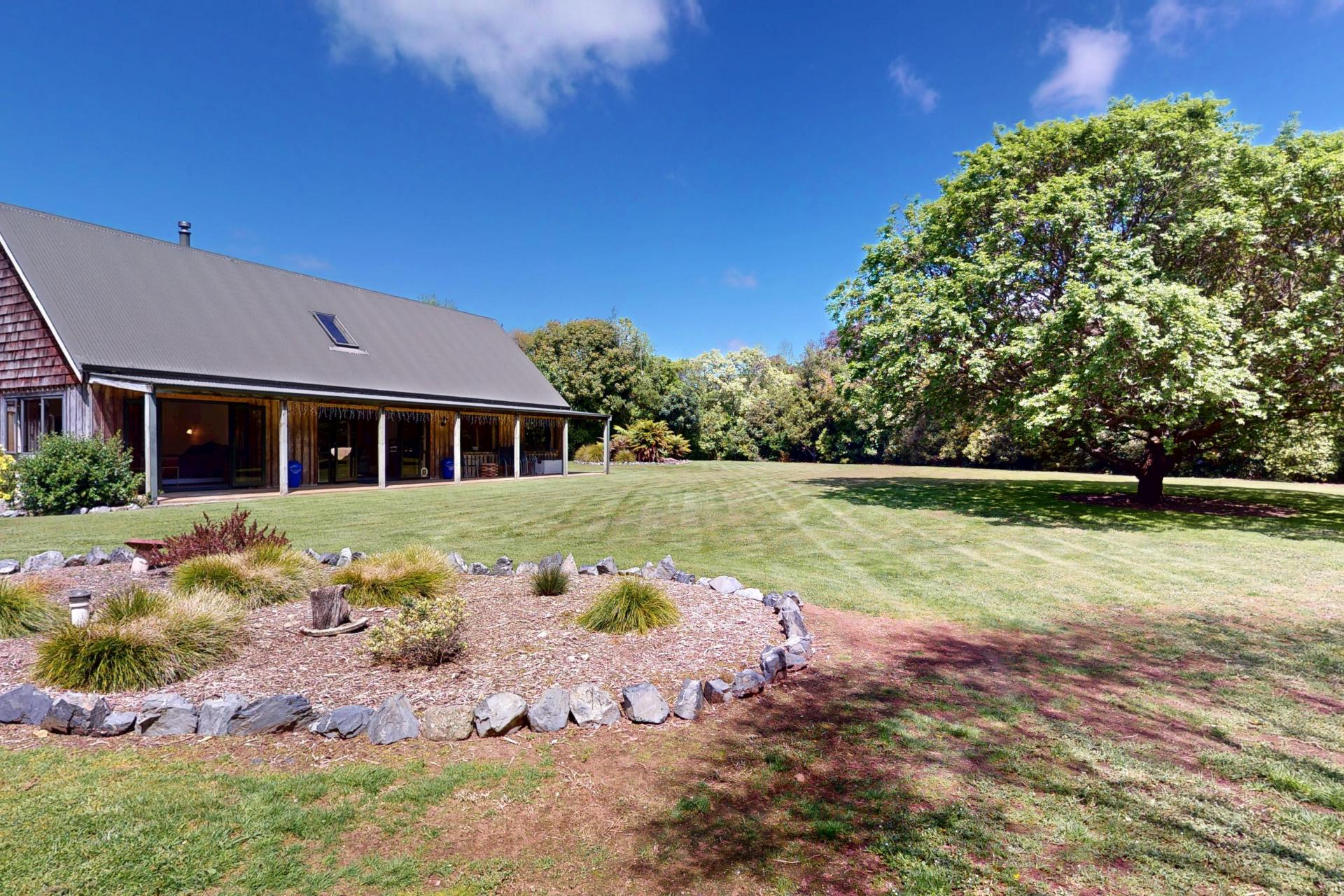 1046 Queen Street, Levin