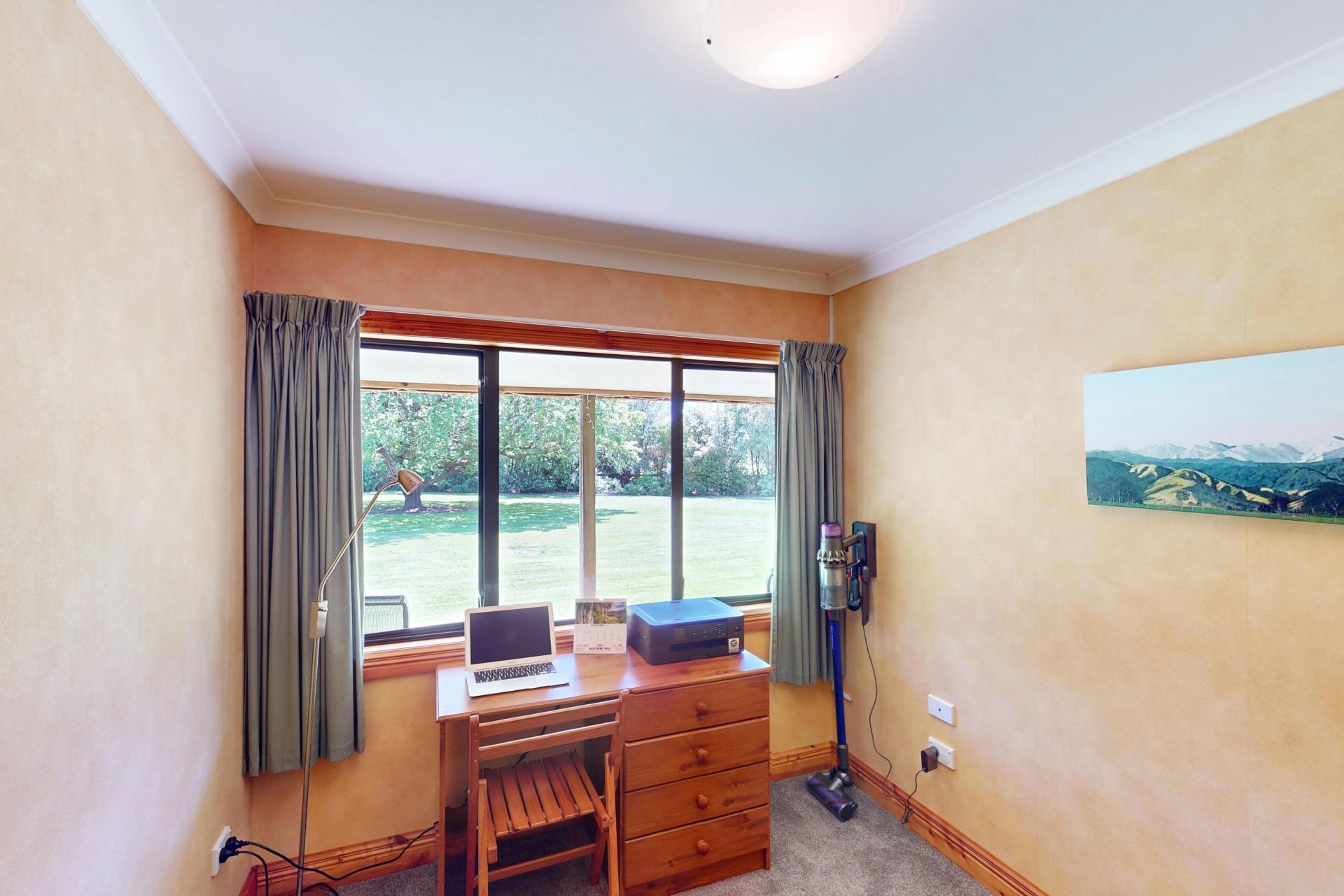 1046 Queen Street, Levin