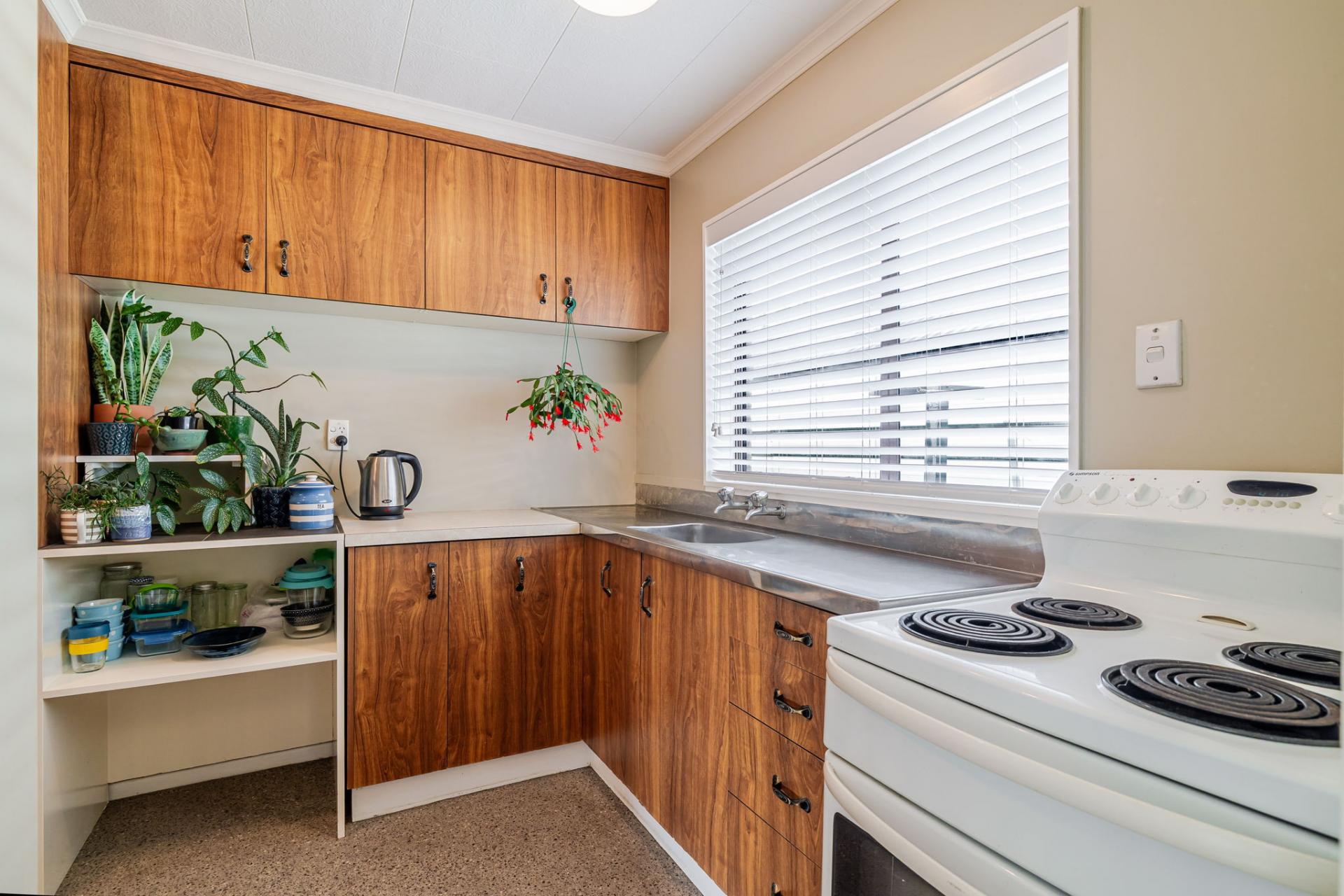8 Olympic Court, Palmerston North 
