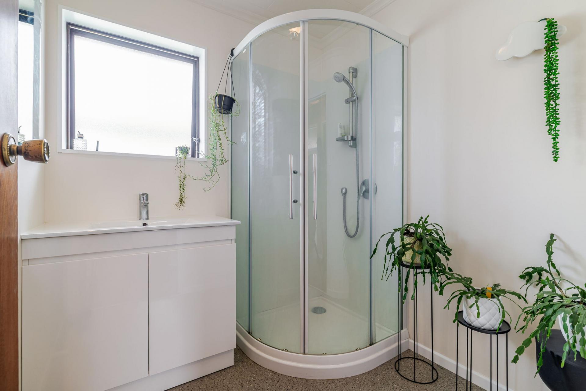 8 Olympic Court, Palmerston North 