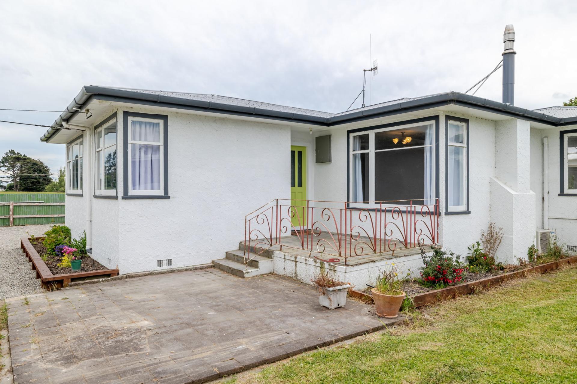 587 Campbell Road, Bunnythorpe