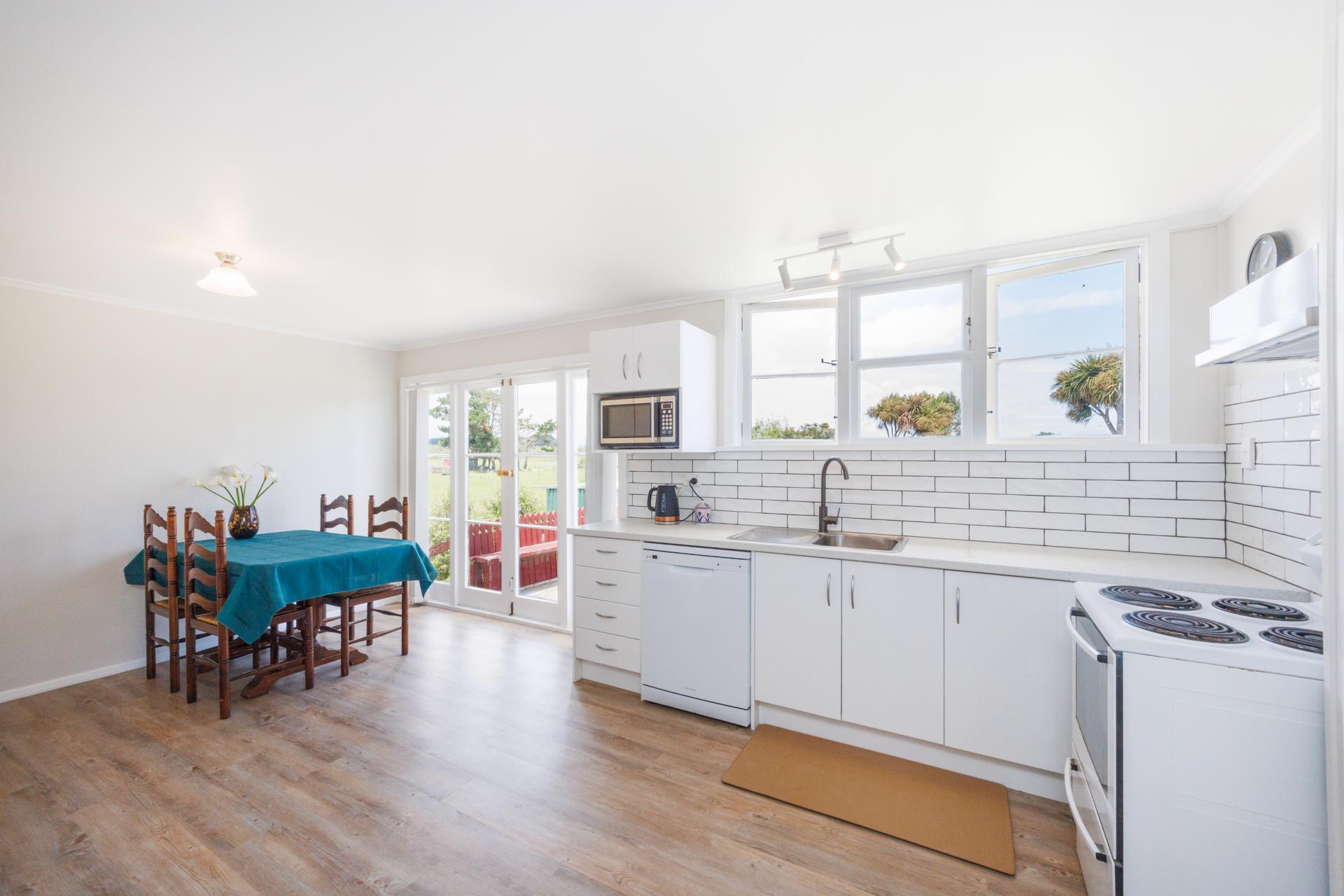 88 Avenue Road, Foxton