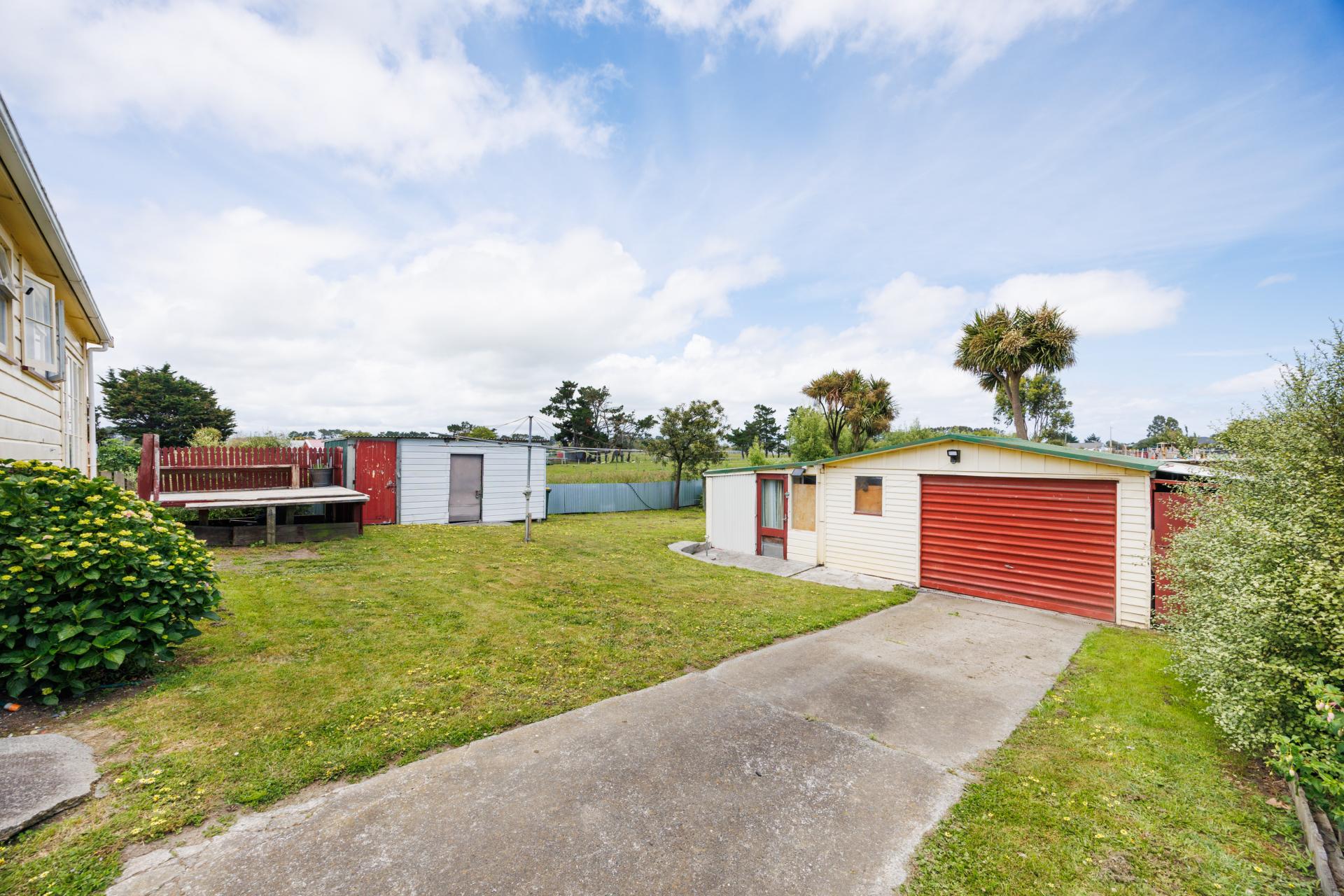 88 Avenue Road, Foxton