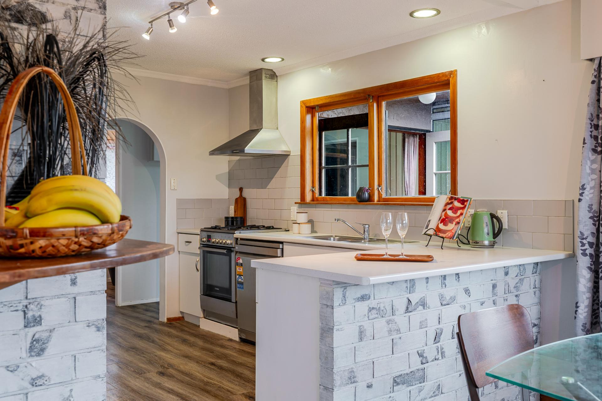 86 Wikiriwhi Crescent, Awapuni