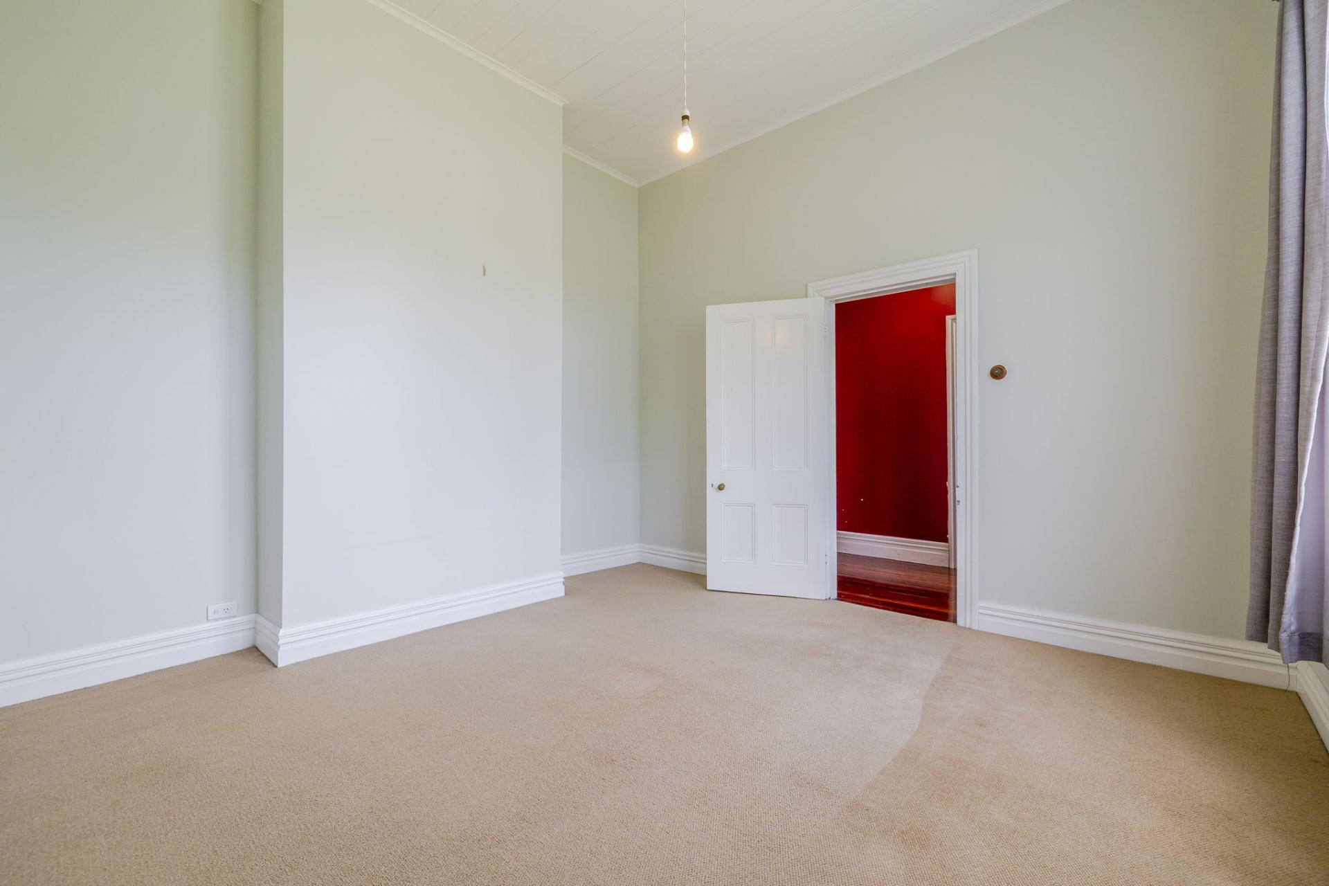 5 Hereford Street, West End