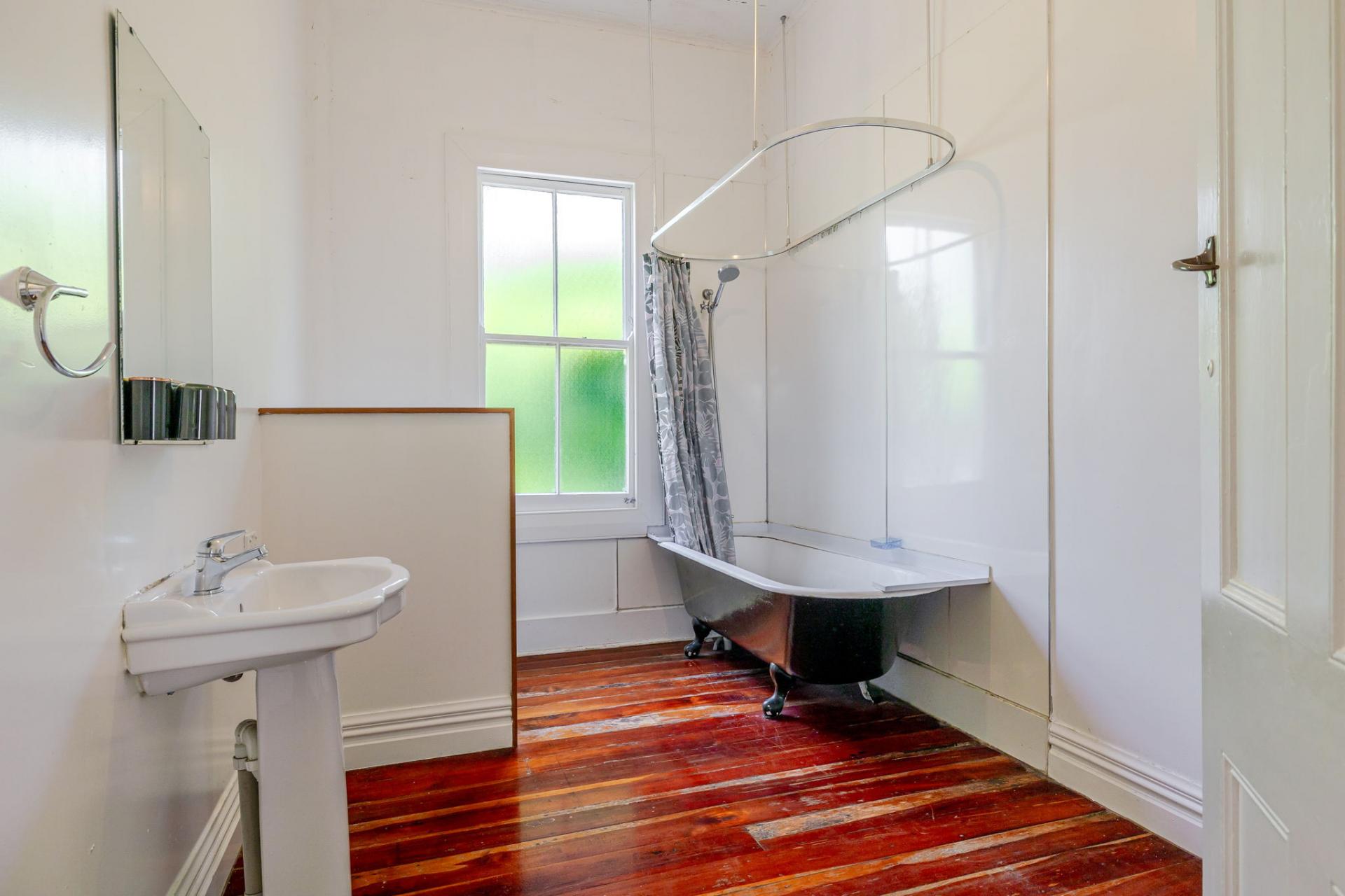 5 Hereford Street, West End