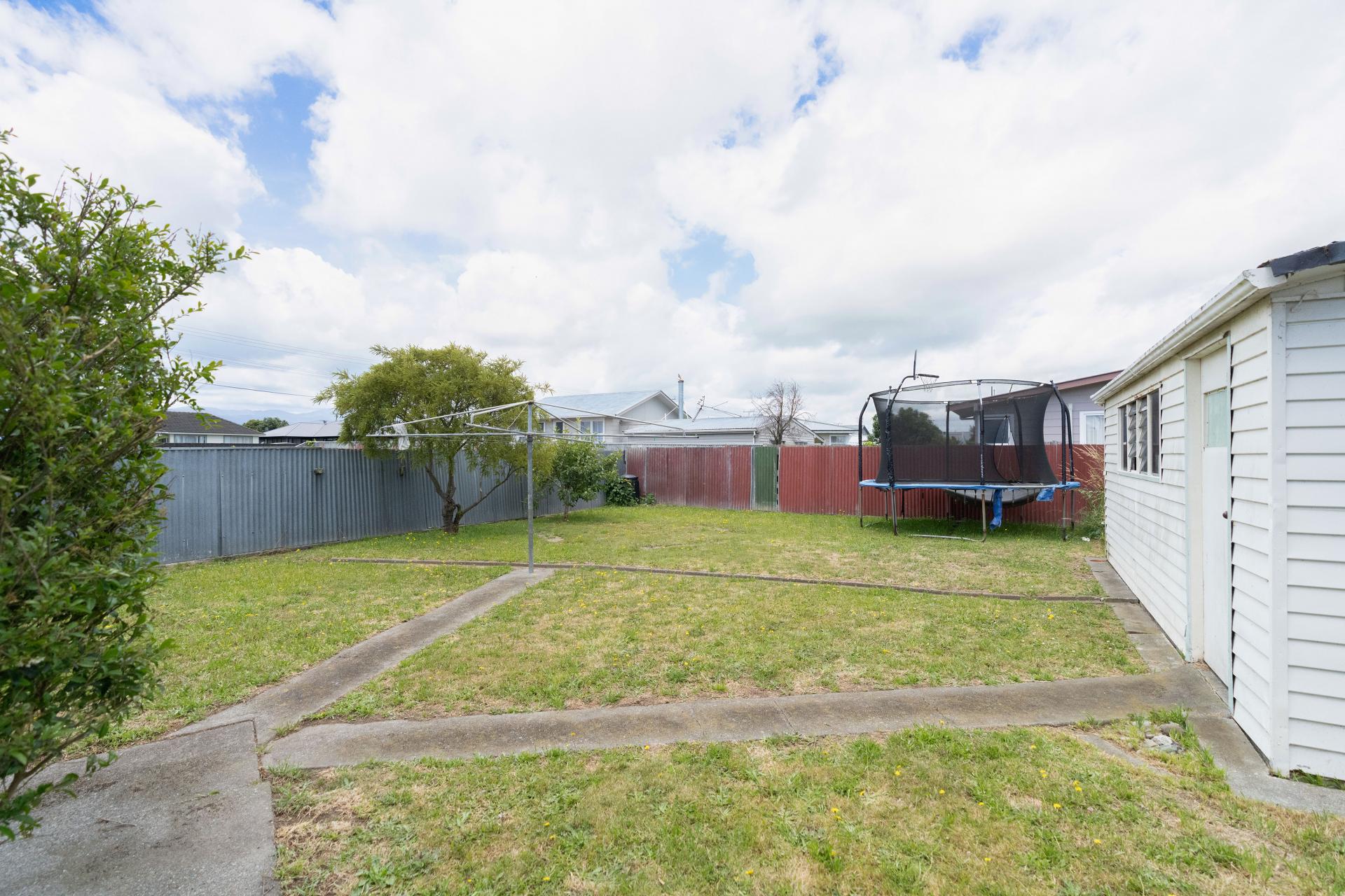 127 Queen Street, Levin