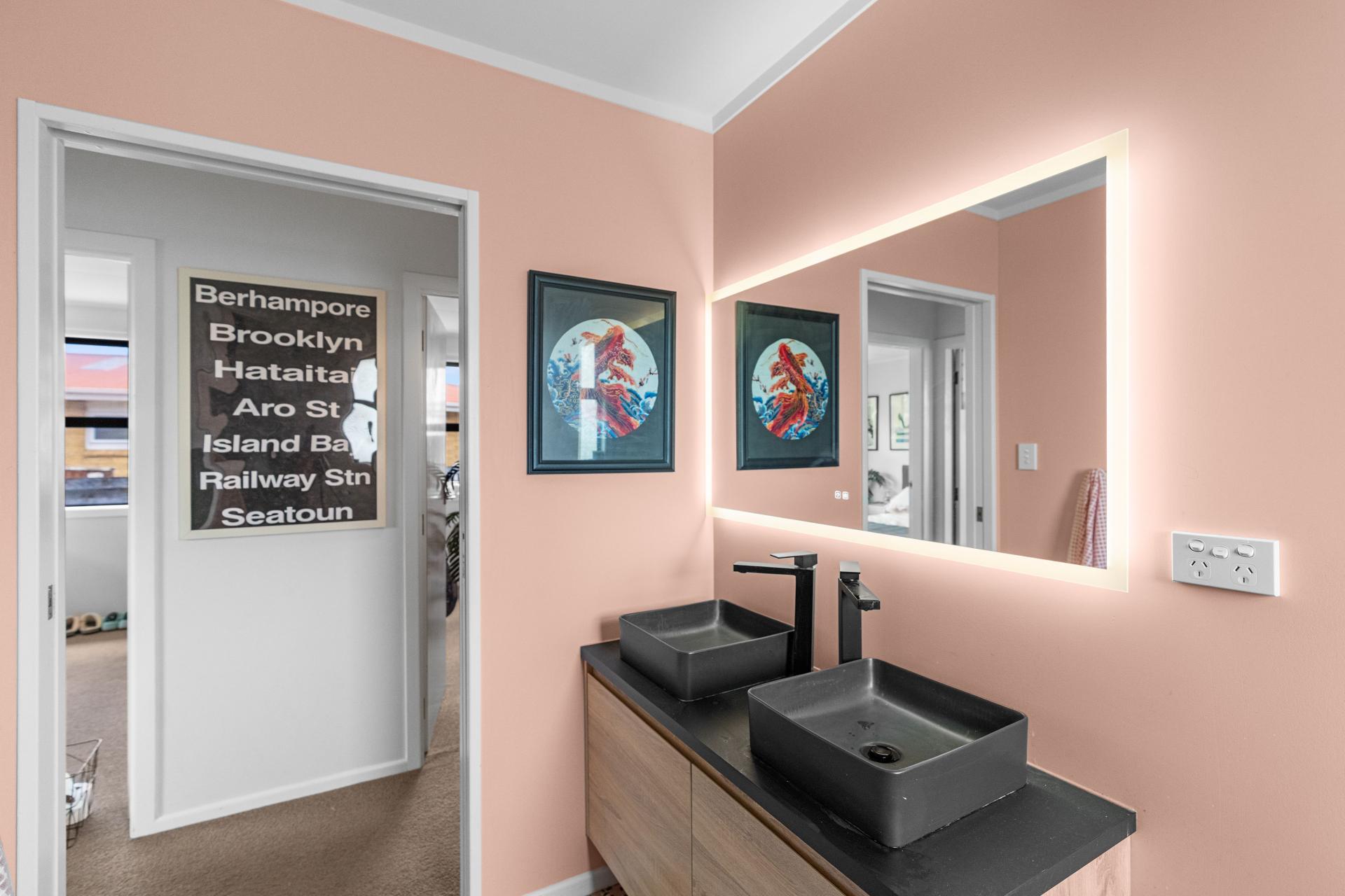 127 Queen Street, Levin