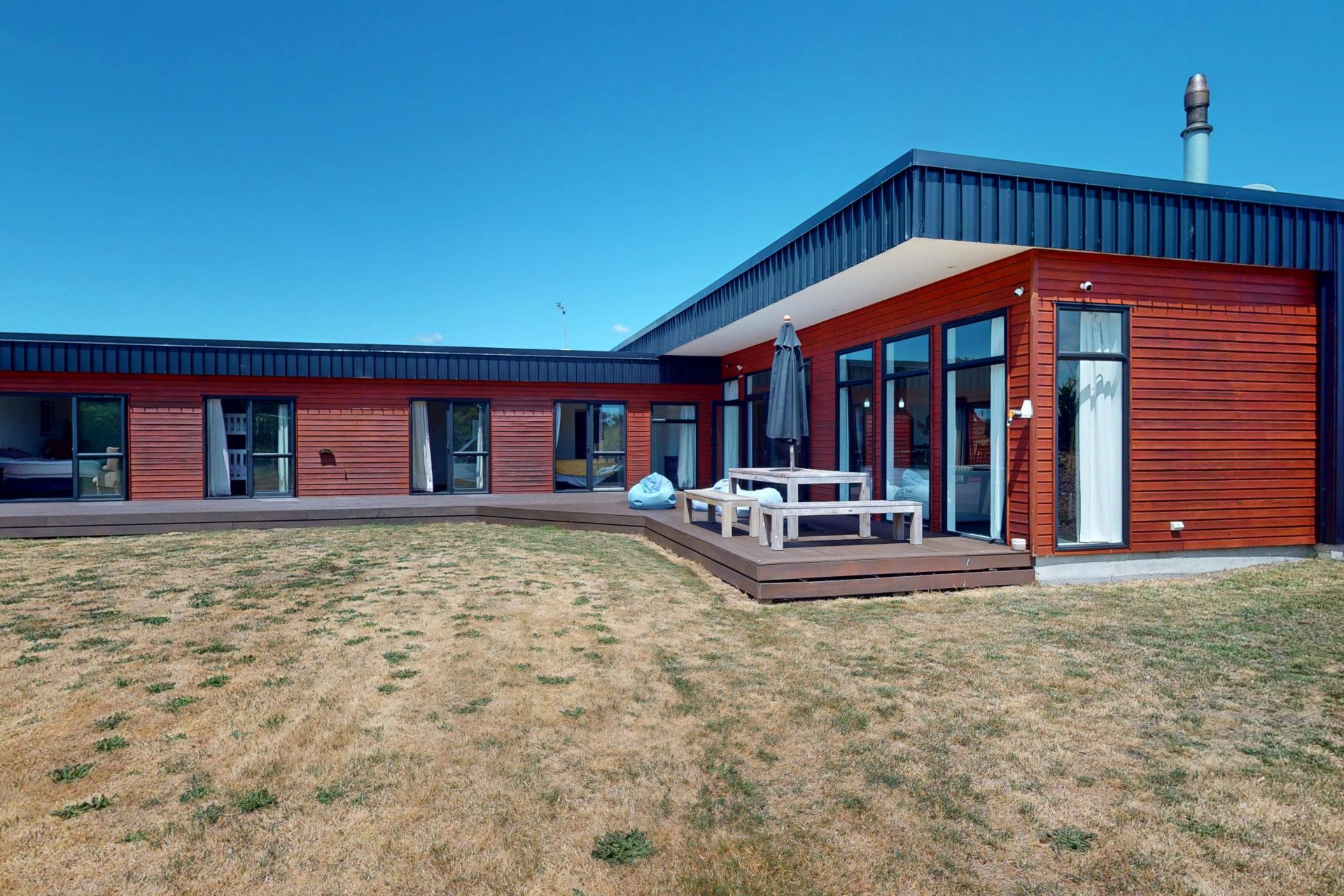 10 Mowhia Grove, Waitarere Beach