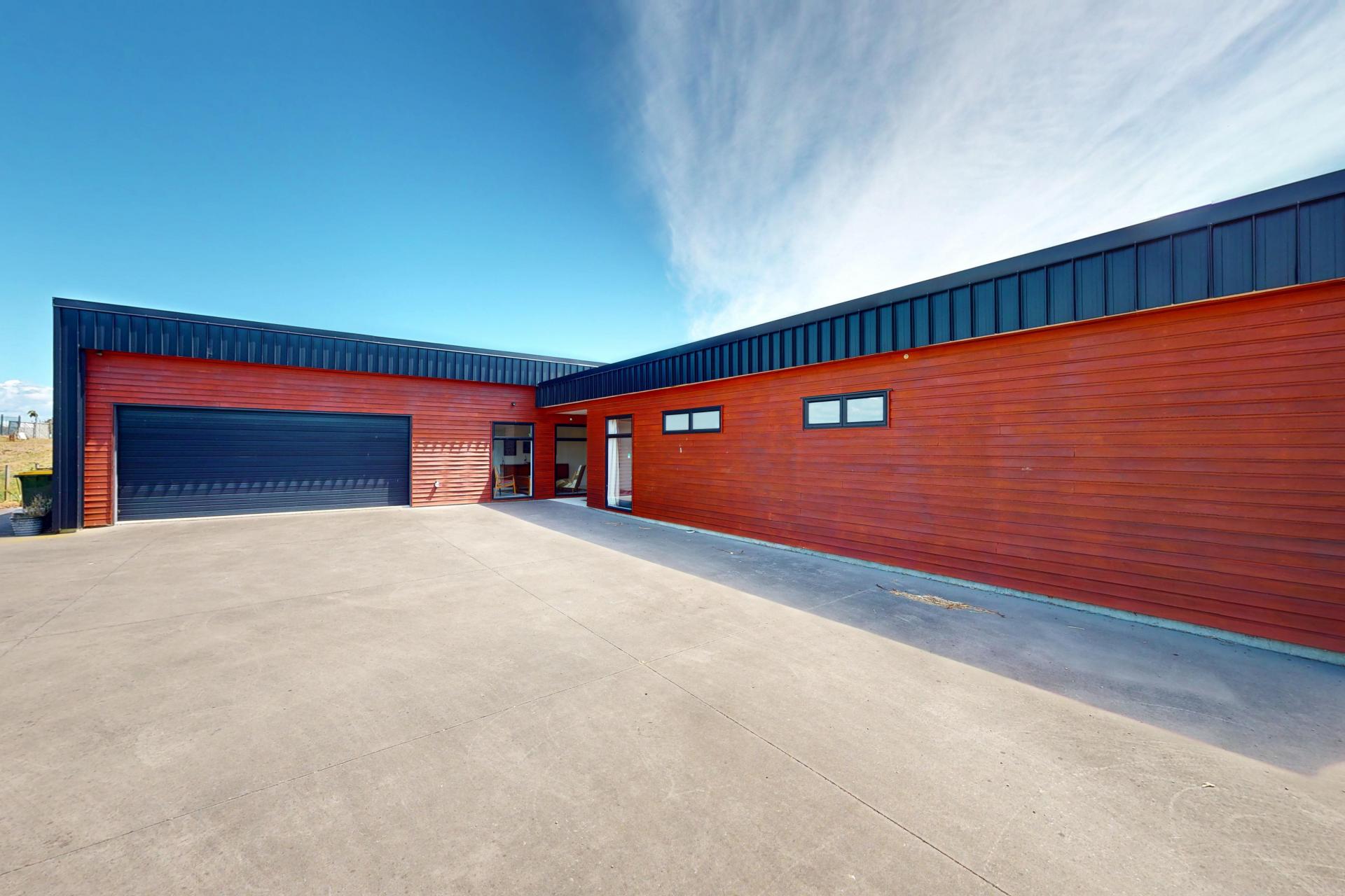 10 Mowhia Grove, Waitarere Beach