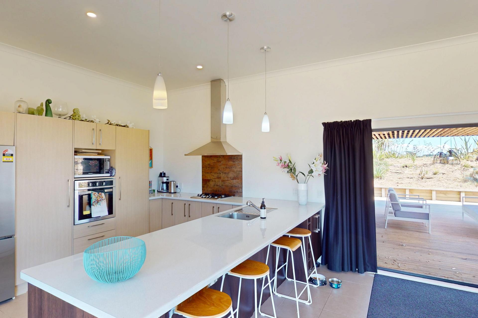 10 Mowhia Grove, Waitarere Beach