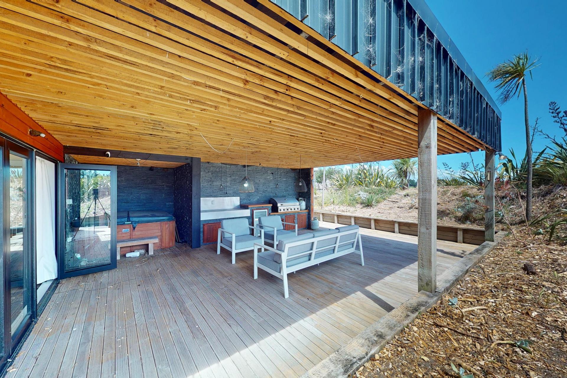 10 Mowhia Grove, Waitarere Beach