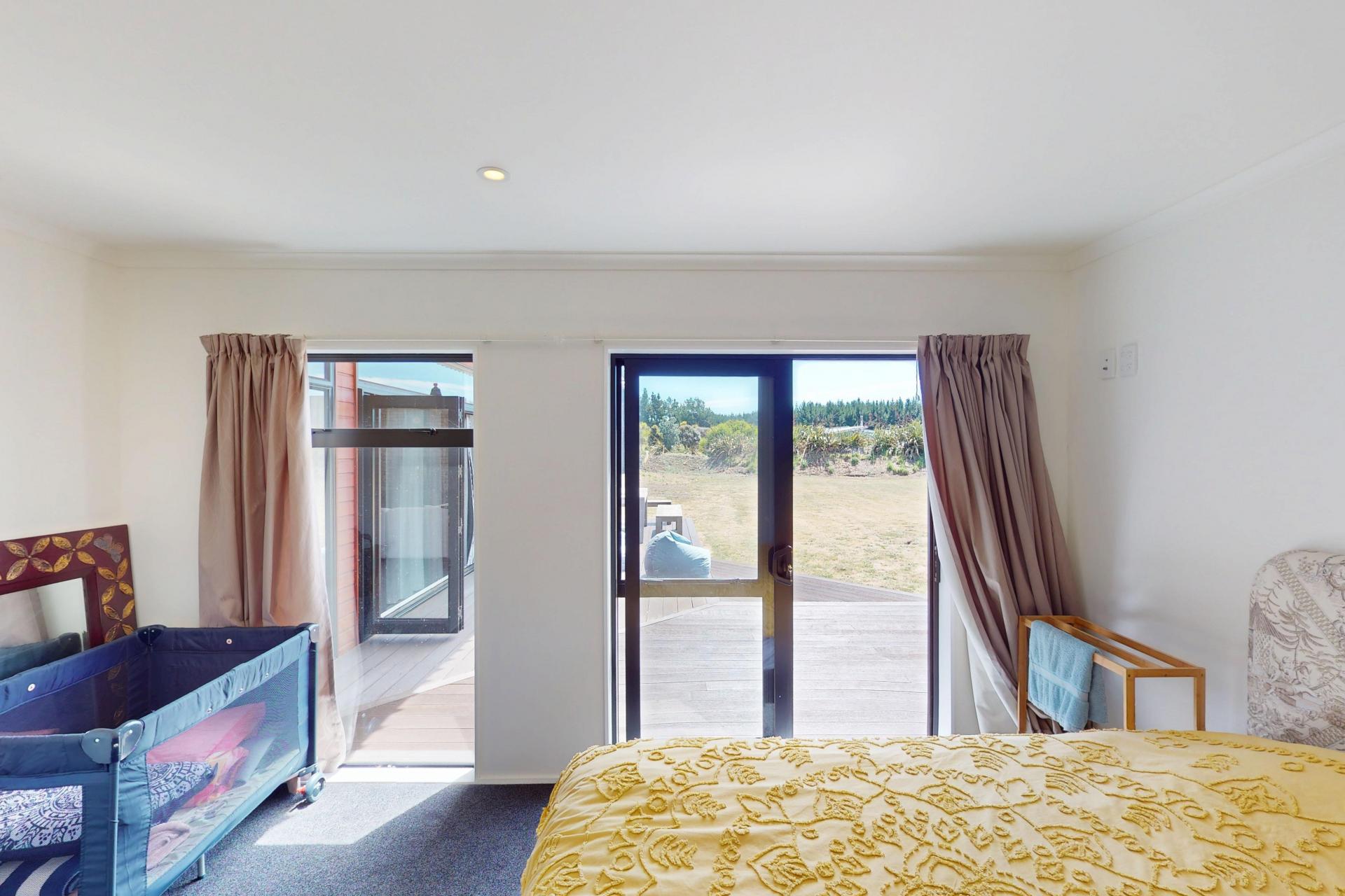 10 Mowhia Grove, Waitarere Beach