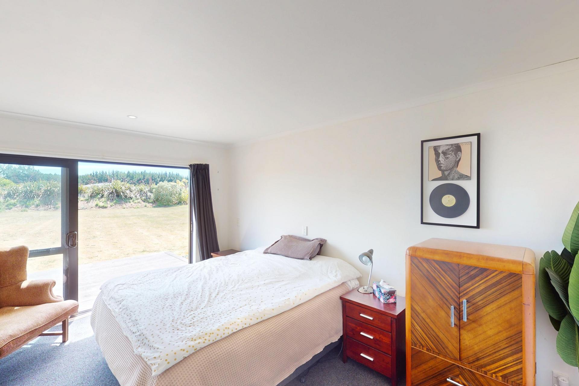 10 Mowhia Grove, Waitarere Beach