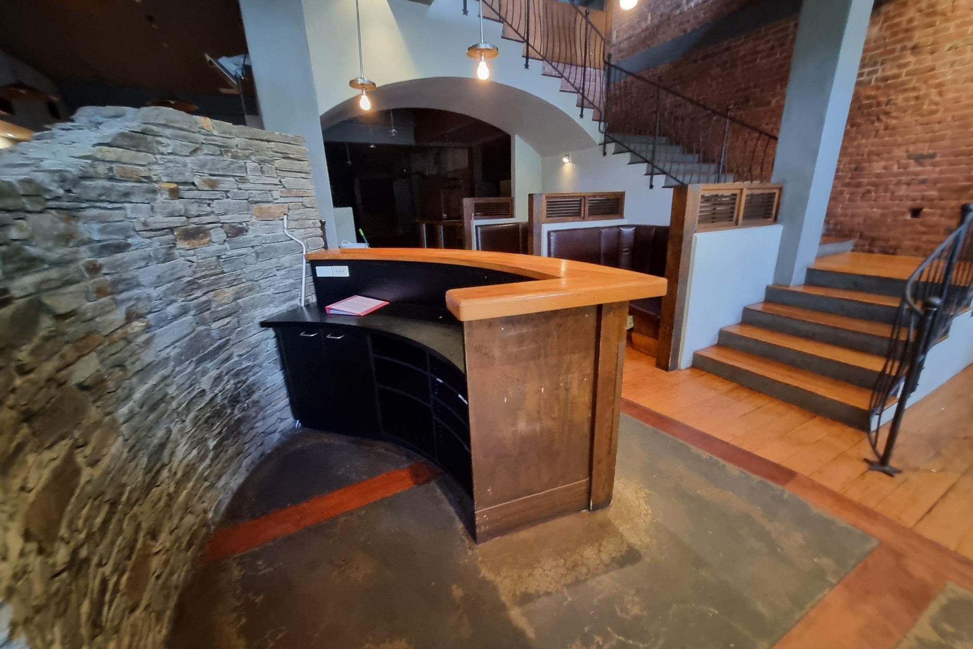 36 The Square, City Centre