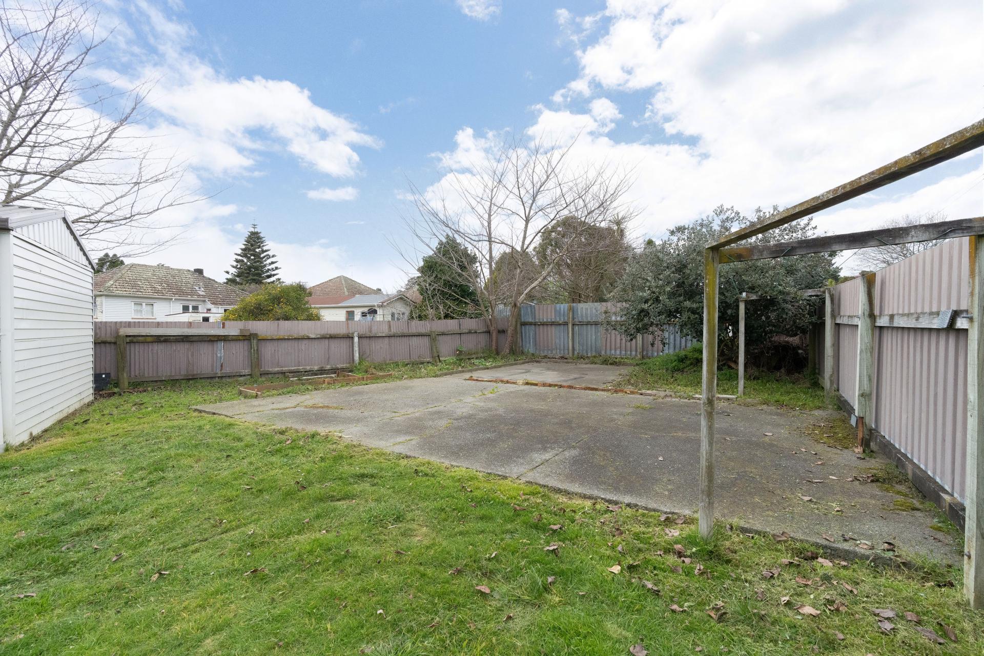 76 Cambridge Street, Levin