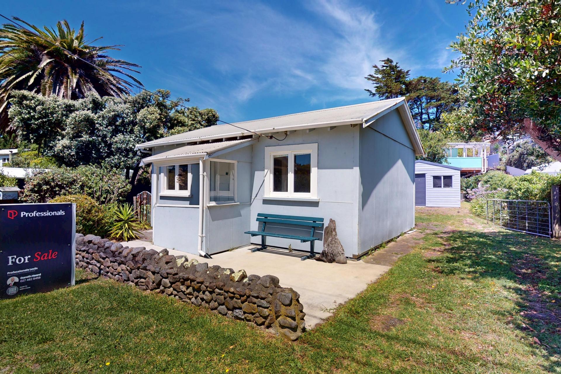 647 Waitarere Beach Road, Waitarere Beach