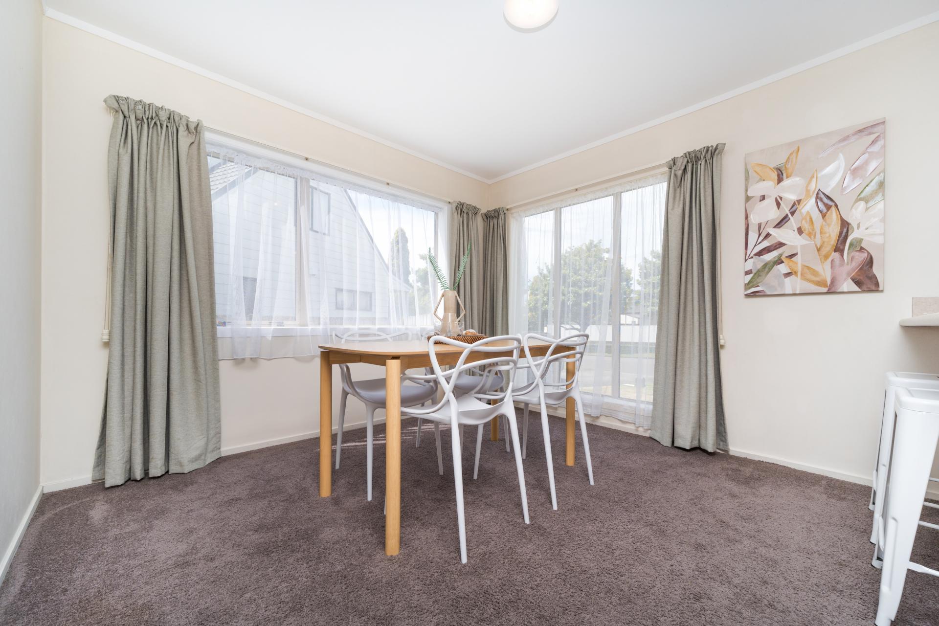 14 Emmerdale Mews, Highbury