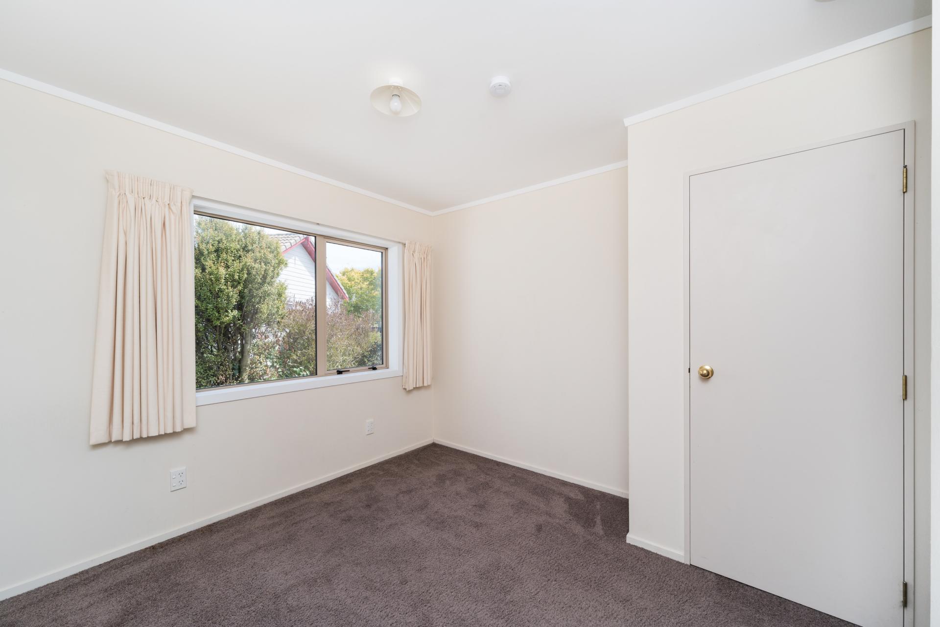 14 Emmerdale Mews, Highbury