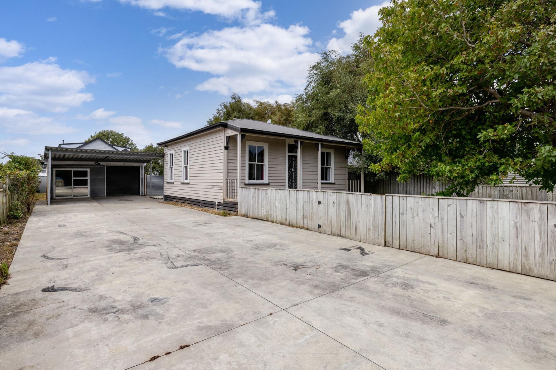 6 Charles Cross Street, Longburn