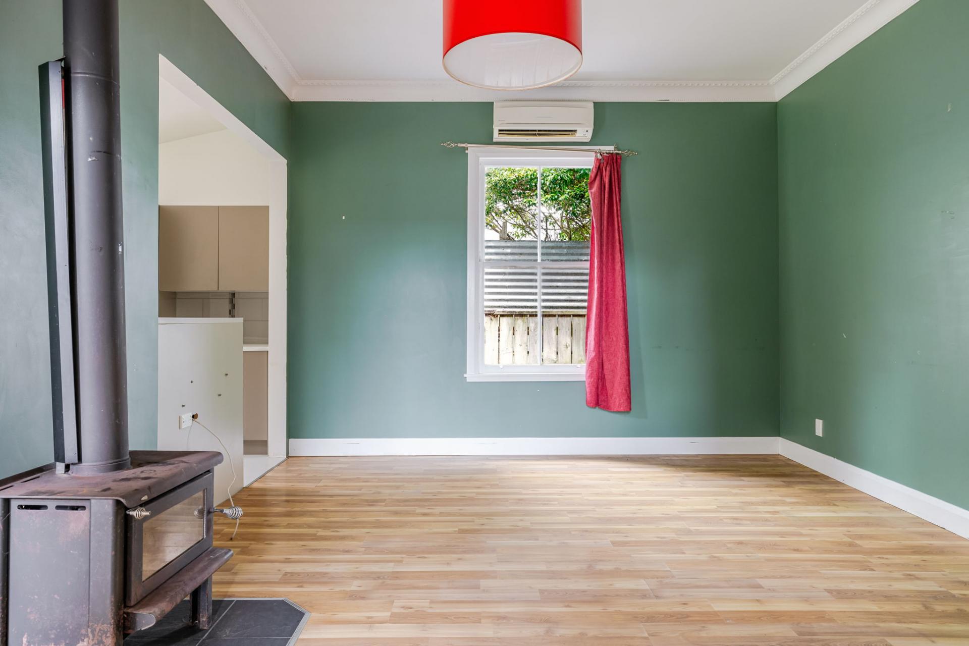 6 Charles Cross Street, Longburn