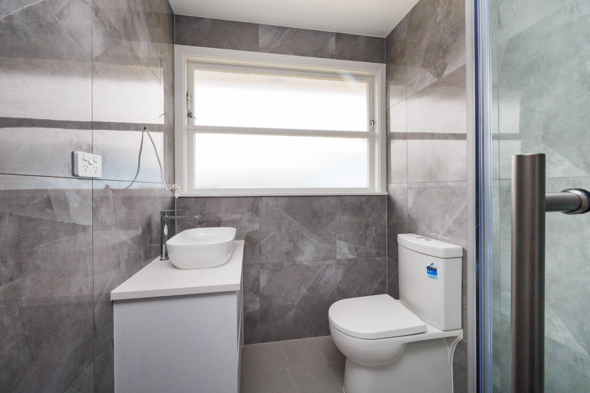 2 Katene Street, West End